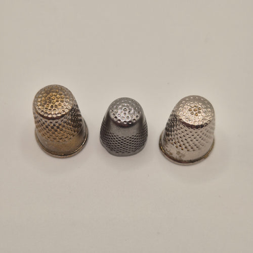 3x Uralte Fingerhüte Metall