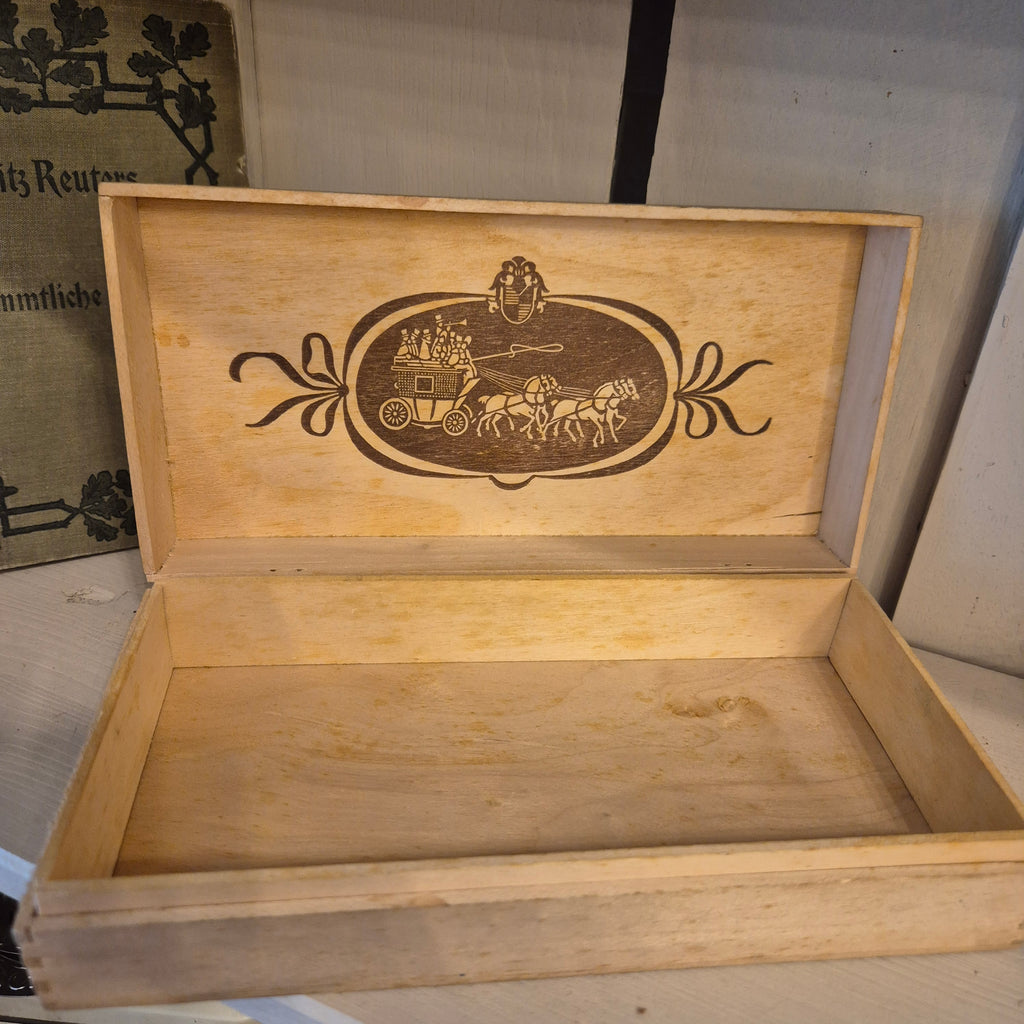 Alte dünne Holz Schachtel Kutsche Cinderella