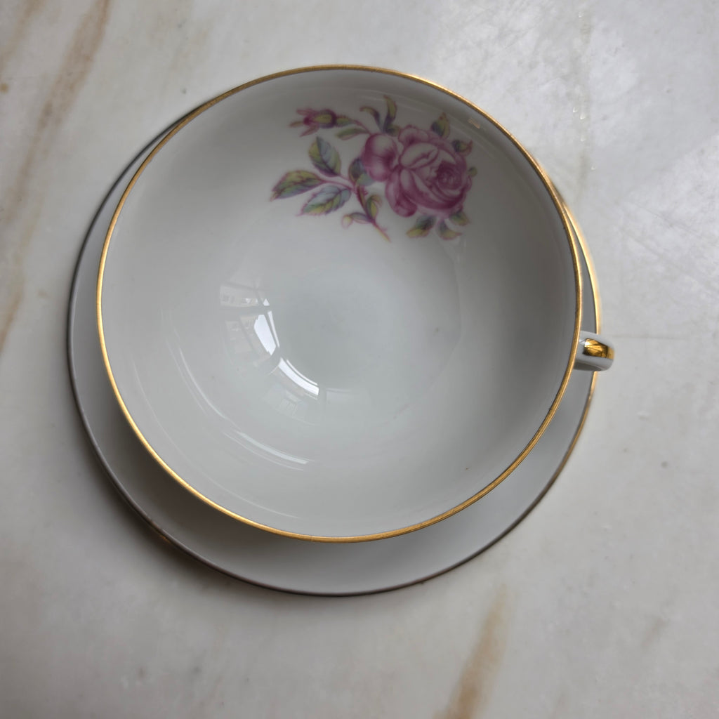 Fürstenberg Porzellan Teetasse mit Untertasse – Romantisches Rosenmotiv & Goldrand – Vintage Gedeck