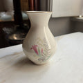 Kleine Vintage Porzellanvase - elfenbeinfarbe - Royal Porzellan Bavaria - mit Blumenmalerei