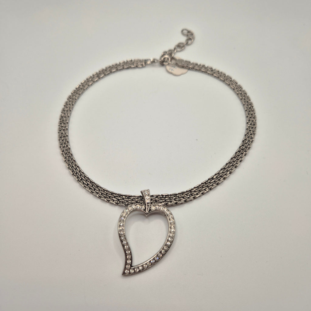 Elegante Vintage Herz-Halskette – Funkelnder Glamour in Silber