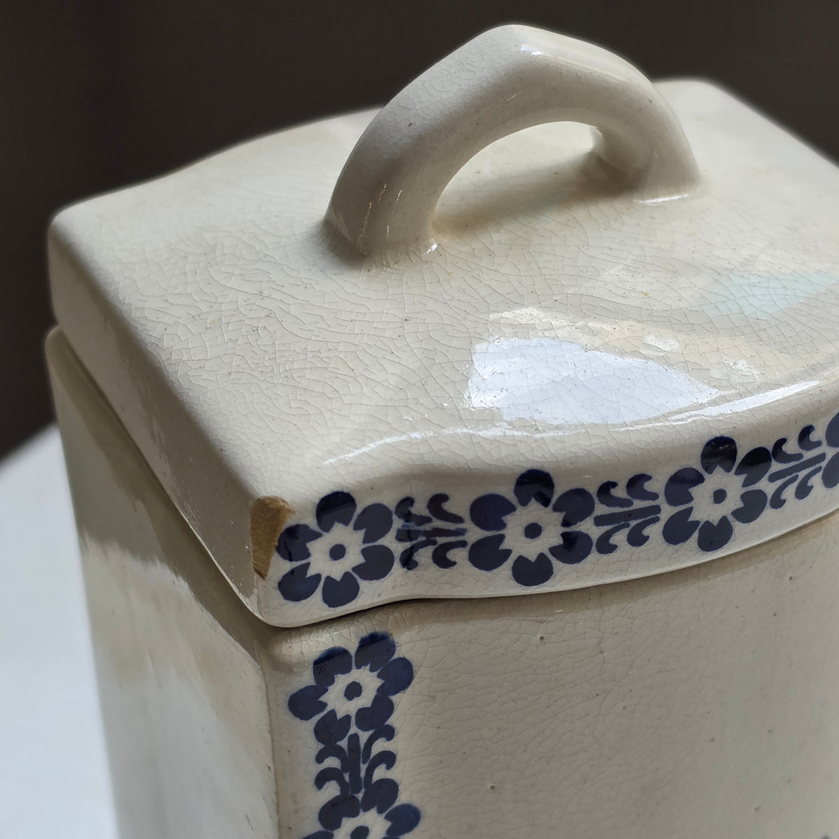 Antike Jugendstil Vorratsdose Keramik "Gries" oder "Graupen" ca. 1925