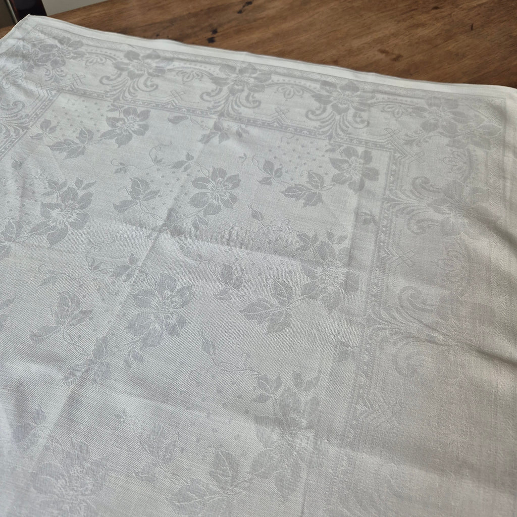 Antike Jugendstil Serviette / Mitteldecke mit Monogramm M.K 50x60cm