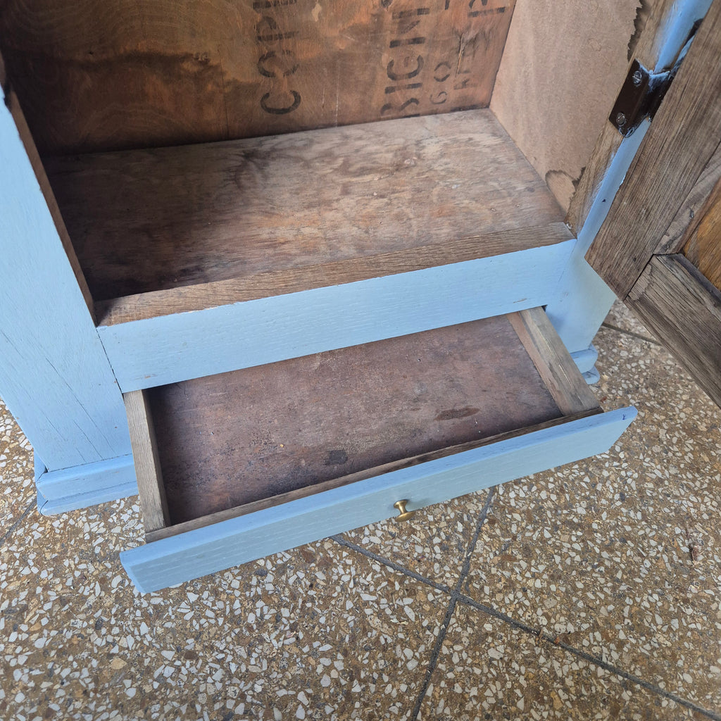 Antiker Wandschrank - Hängeschrank - rustikal Landhaus