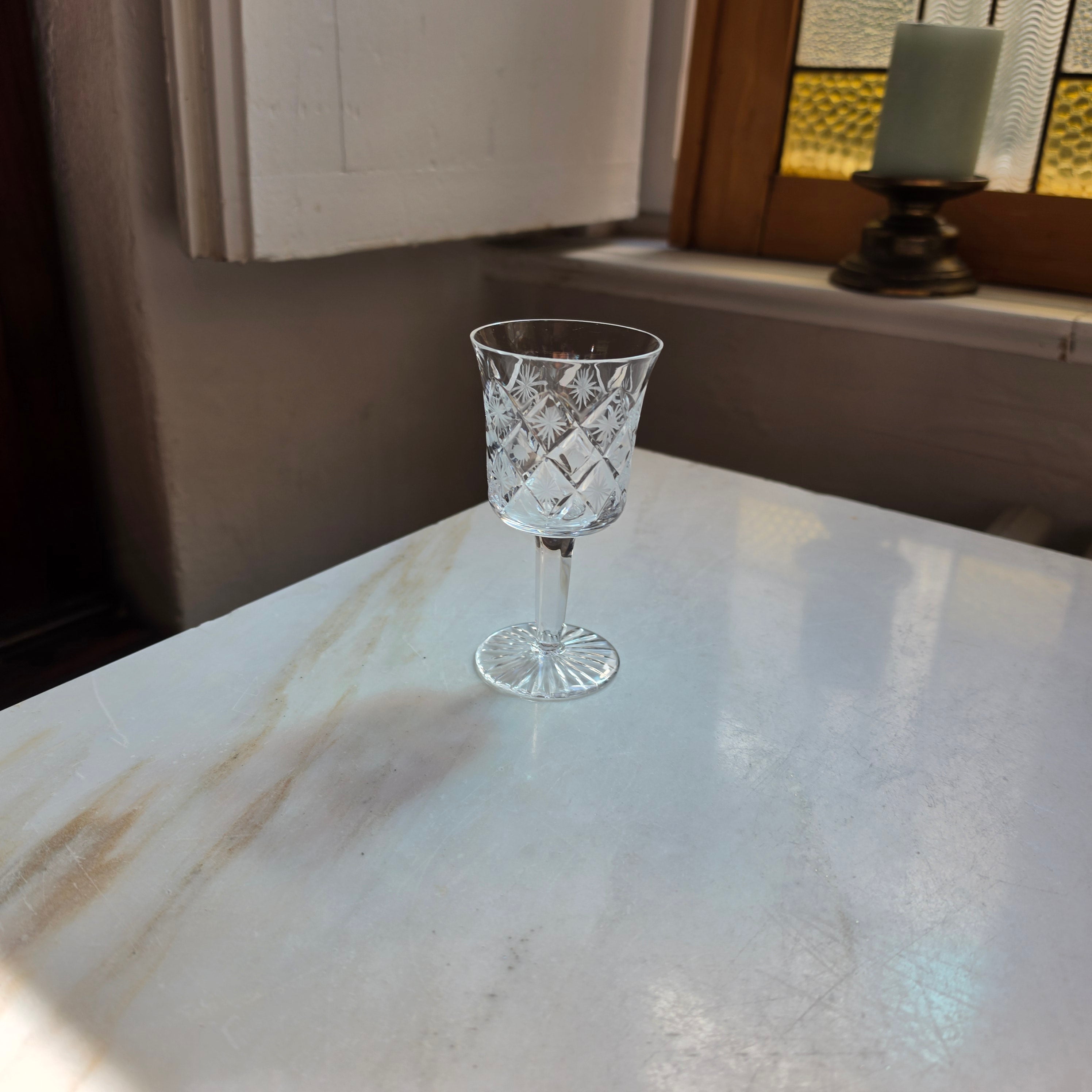 Edles Kristall-Likörglas mit Facettenschliff – Eleganter Schnaps- & Digestif-Kelch - Vintage-Stil