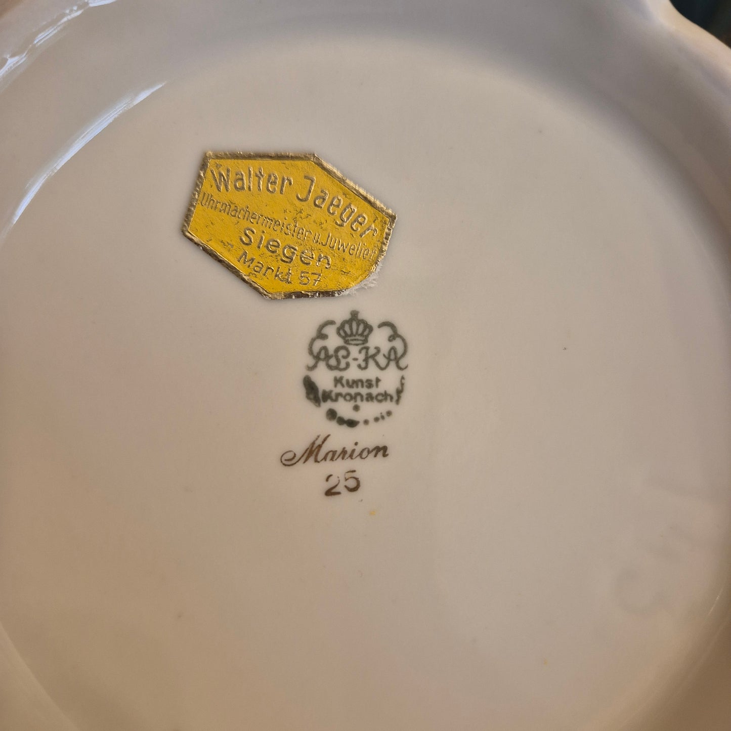Große Antike Alka Kunst Kronach Marion Deckeldose Porzellan Zuckerdose Keksdose Gold Weiß