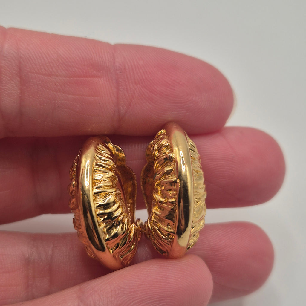 Vintage 50er Jahre Massive Runway Ohrringe / Made in West Germany Statement Clips Creolen Gold Blatt