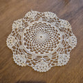 Kleines gehäkeltes/geklöppektes Zierdeckchen Napperon Vintage 22cm