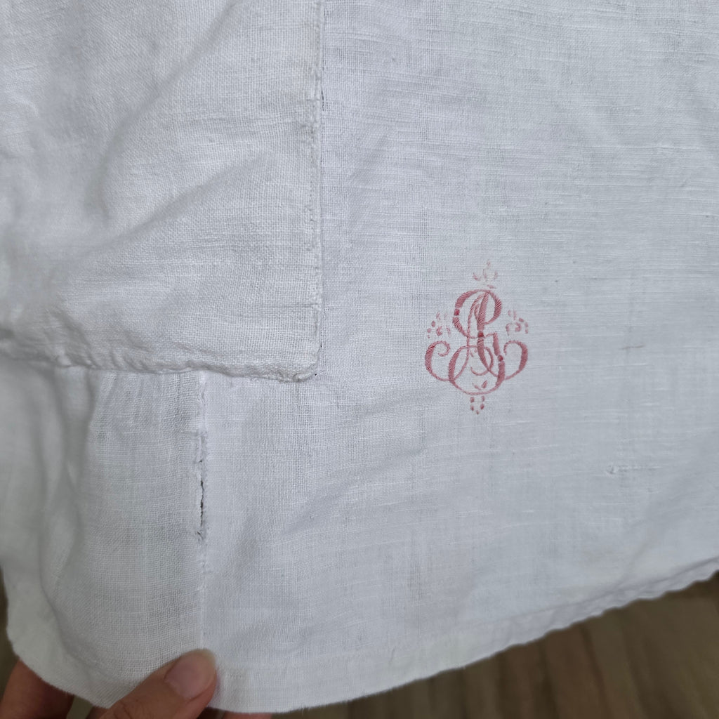 Antike Leinentischdecke mit Monogramm & Charme - Shabby Chic - Wabi-Sabi - 215x140cm