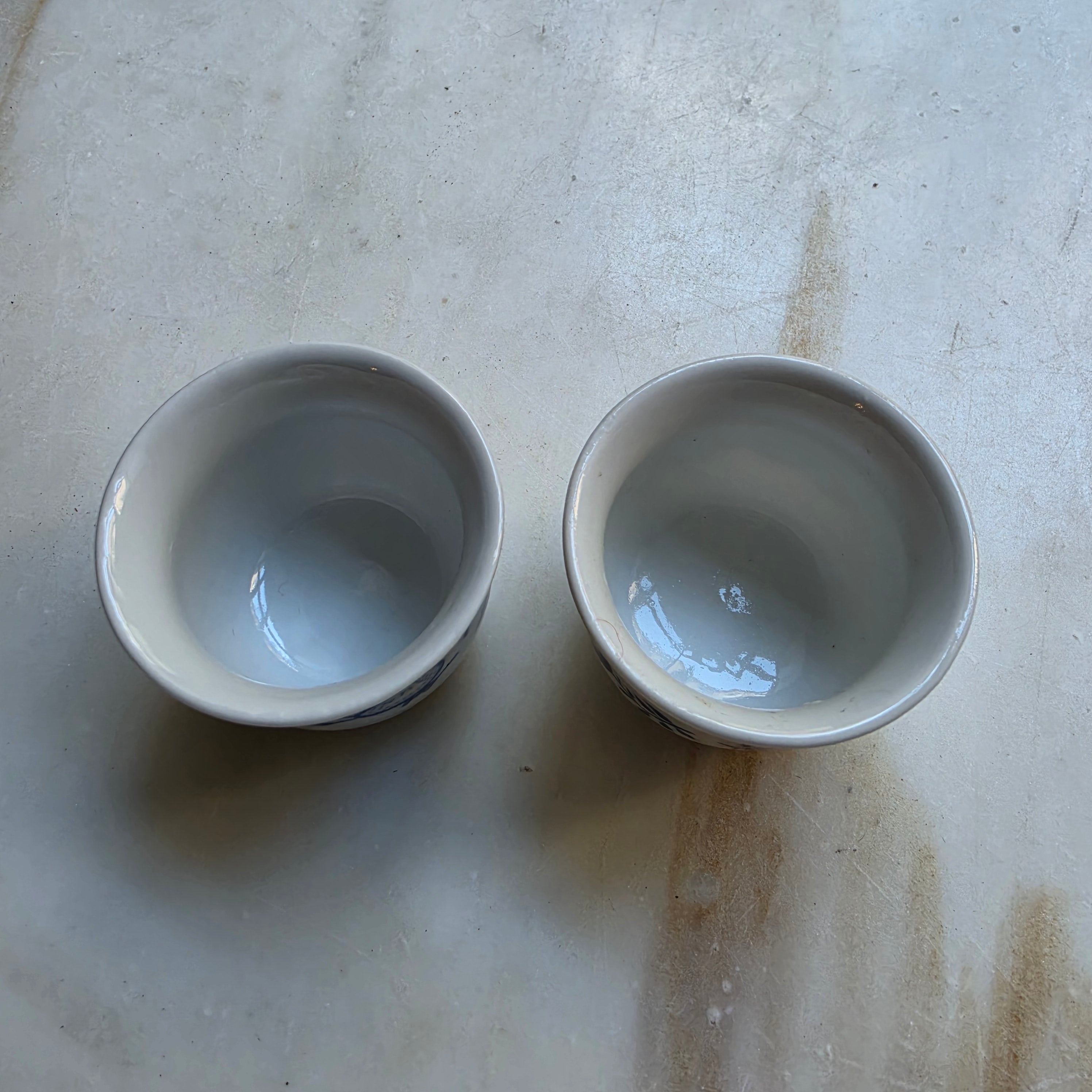 2x Antike Porzellan Eierbecher - Kahla - Zwiebelmuster
