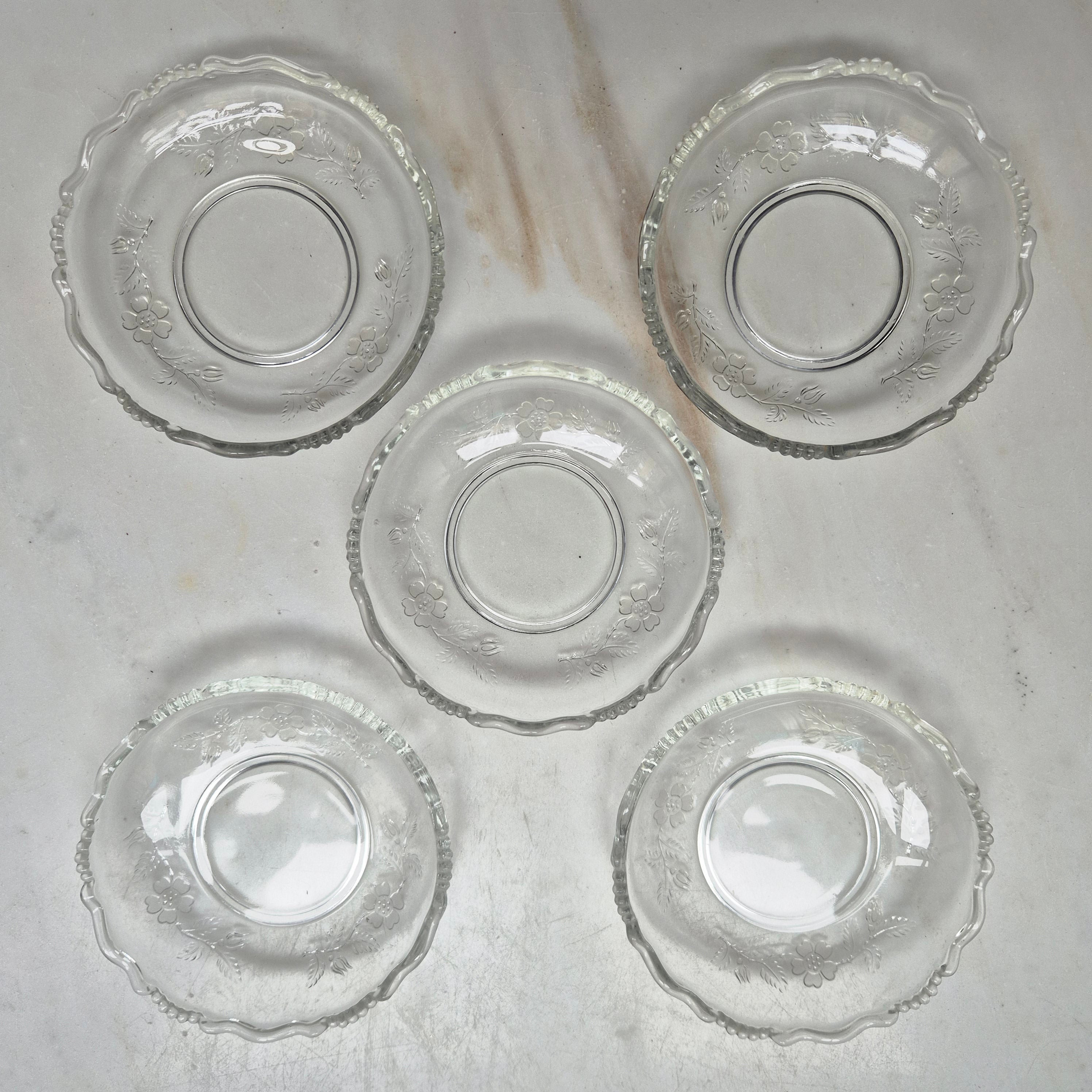 5x Vintage Glas oder Bleikristall Schalen Kuchen Teller Blumenmuster