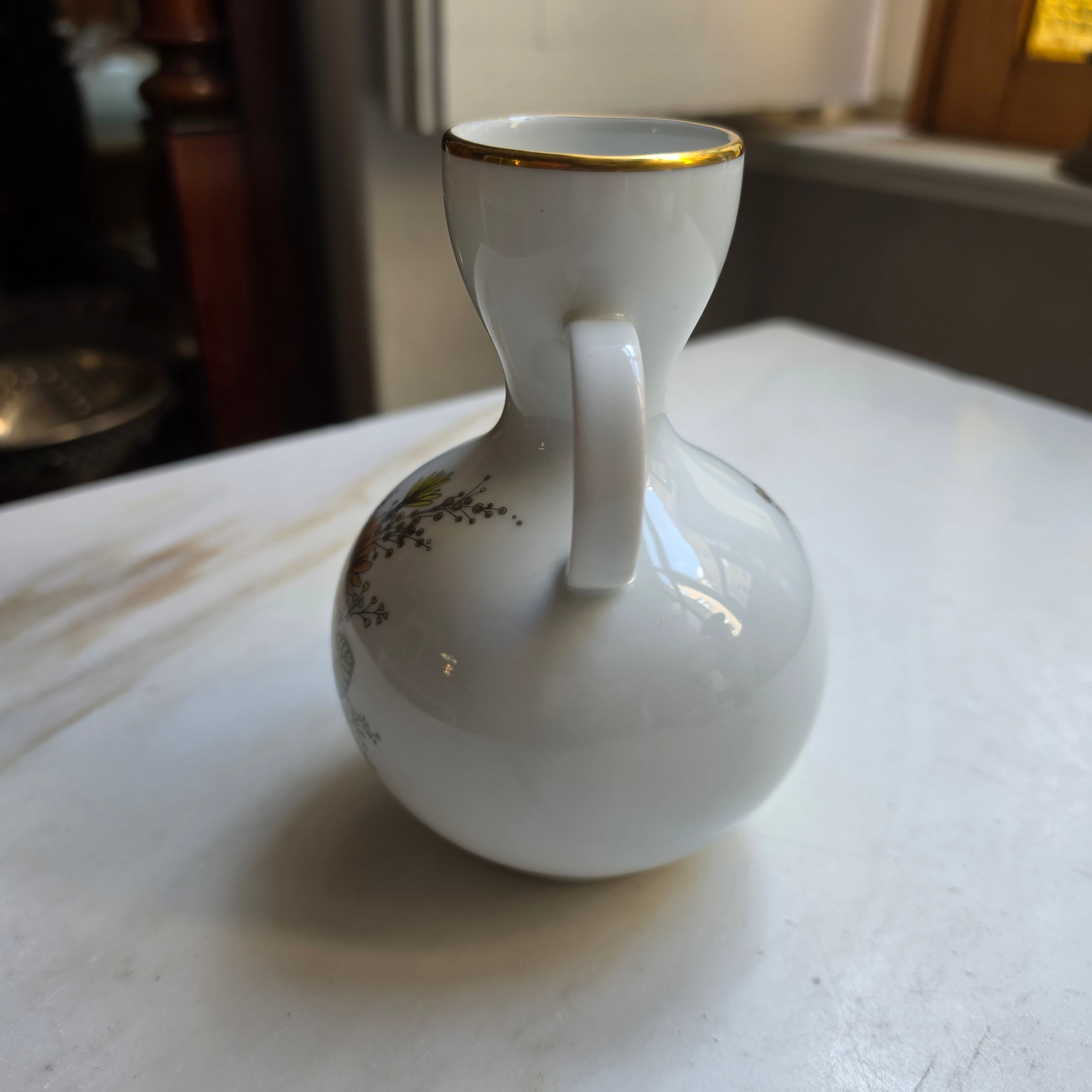 Vintage Kaiser Porzellan Henkelvase – Bauchige Vase mit Blumen-Dekor & Goldrand – W. Germany