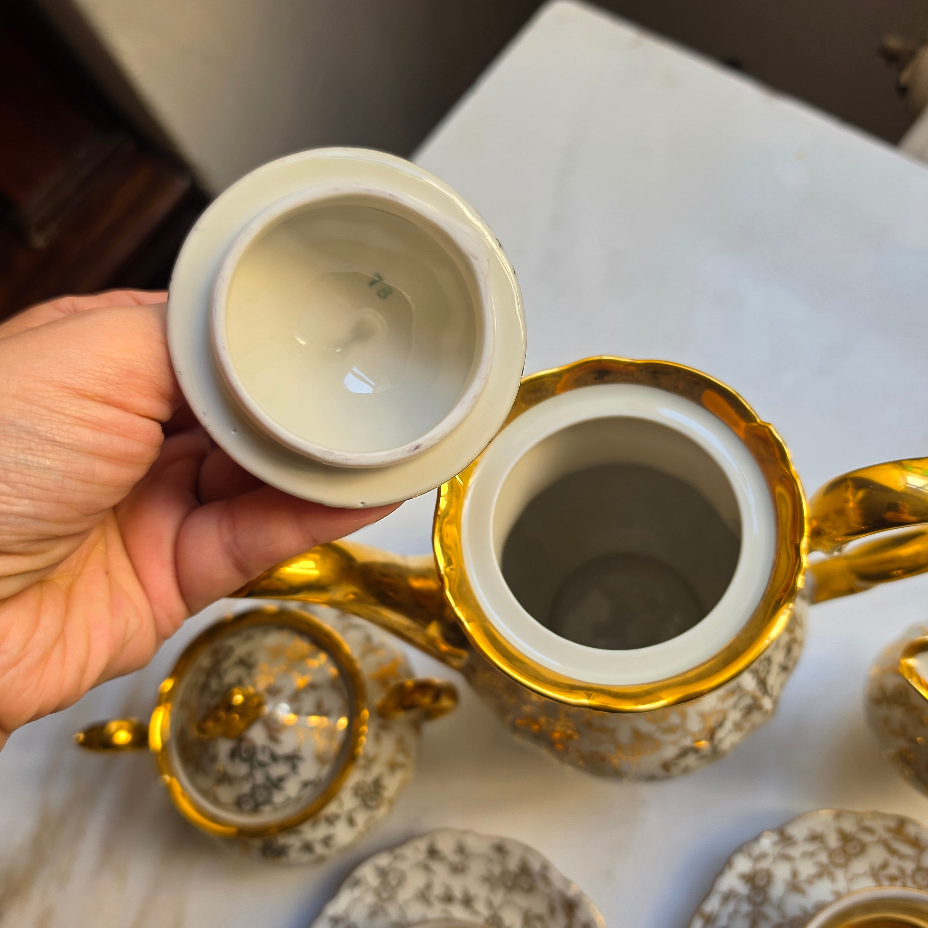 Mitterteich Bavaria Porzellan Tee-/Kaffeeset – Echte Glanzvergoldung mit Barock-Blumenmuster Set
