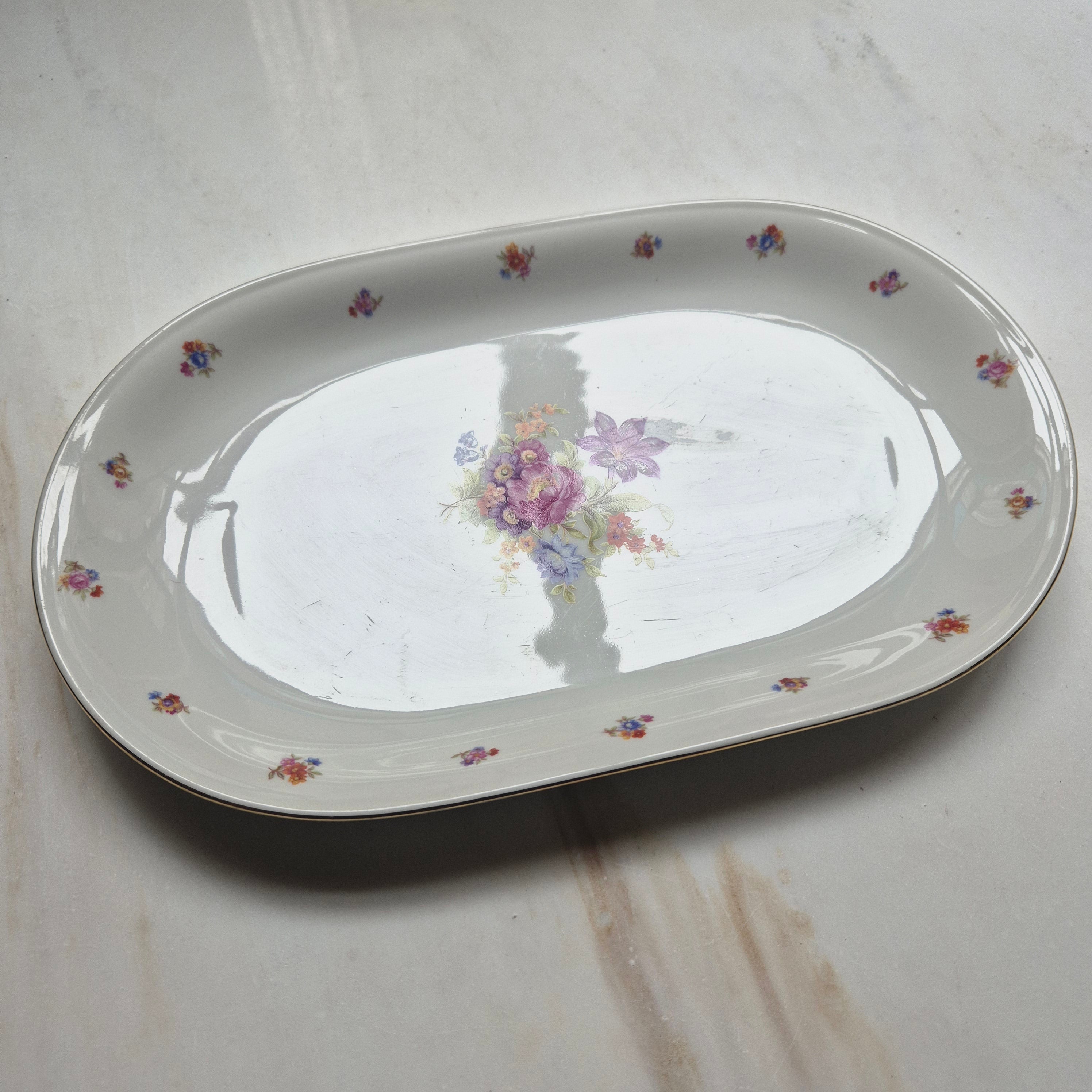 Antike Porzellanplatte Teller Blumendekor weiß Goldrand Koenigszelt Made in Poland