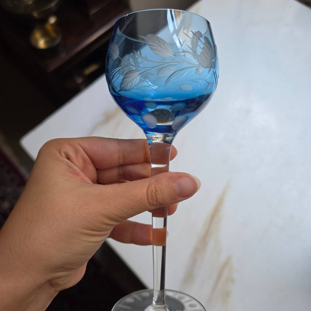 Edles Vintage Römer-Glas aus Kristall - Handgeschliffen in Blau & Transparent - Eleganter Stil-Pokal