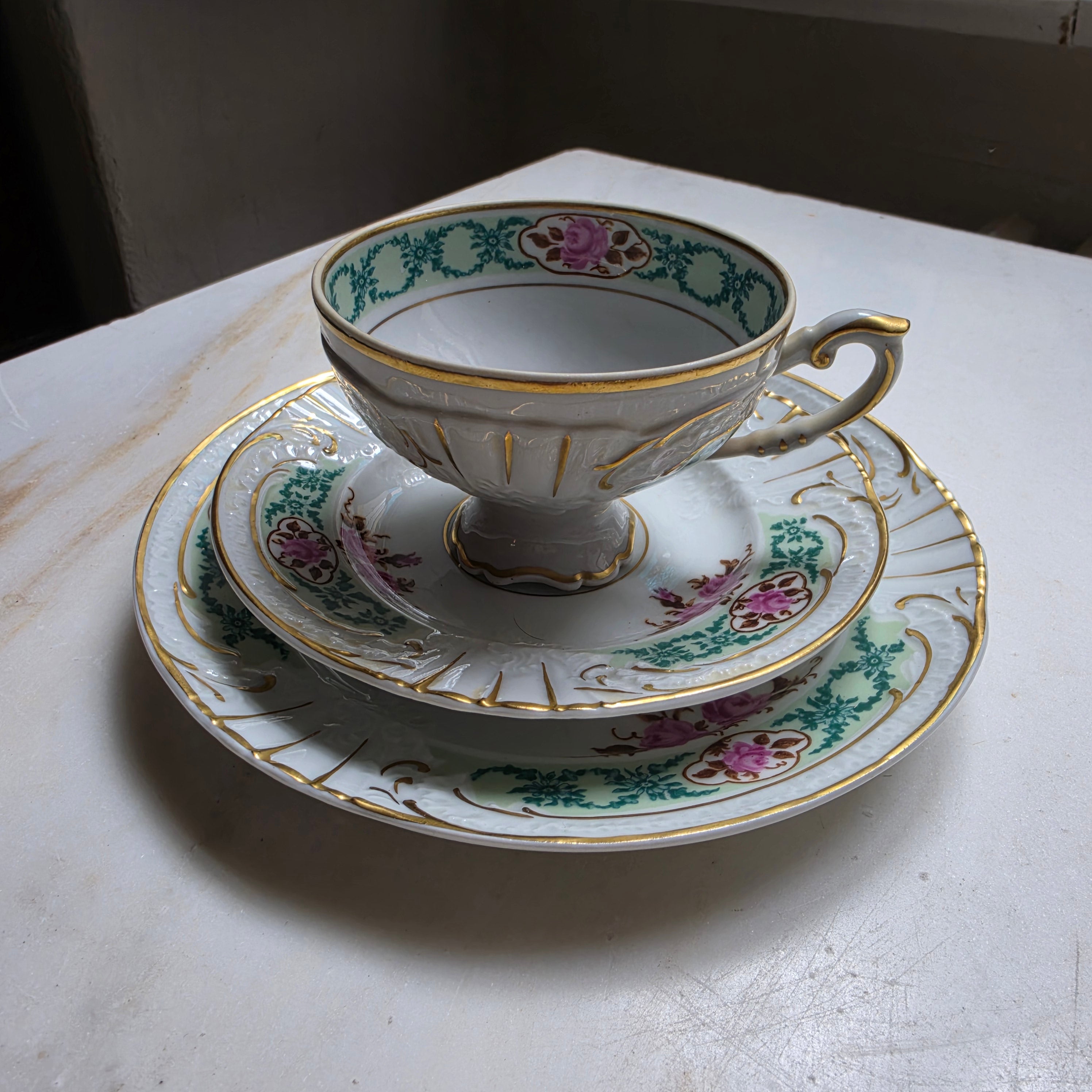 Antike Teetasse - Kaffeetasse - Sammeltasse - Handbemalt Made in GDR