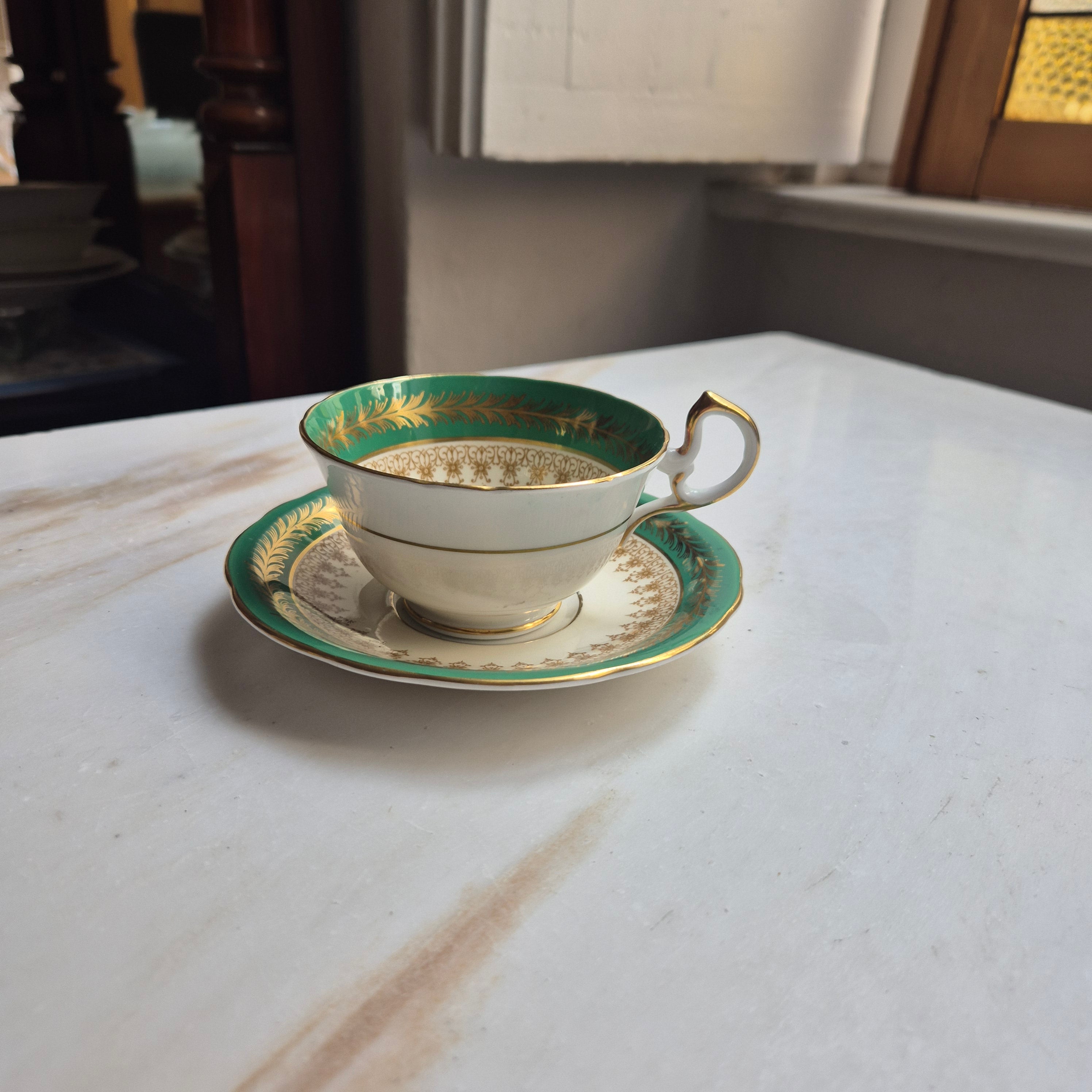 Aynsley England - Teetasse - Kaffeetasse - Sammeltasse