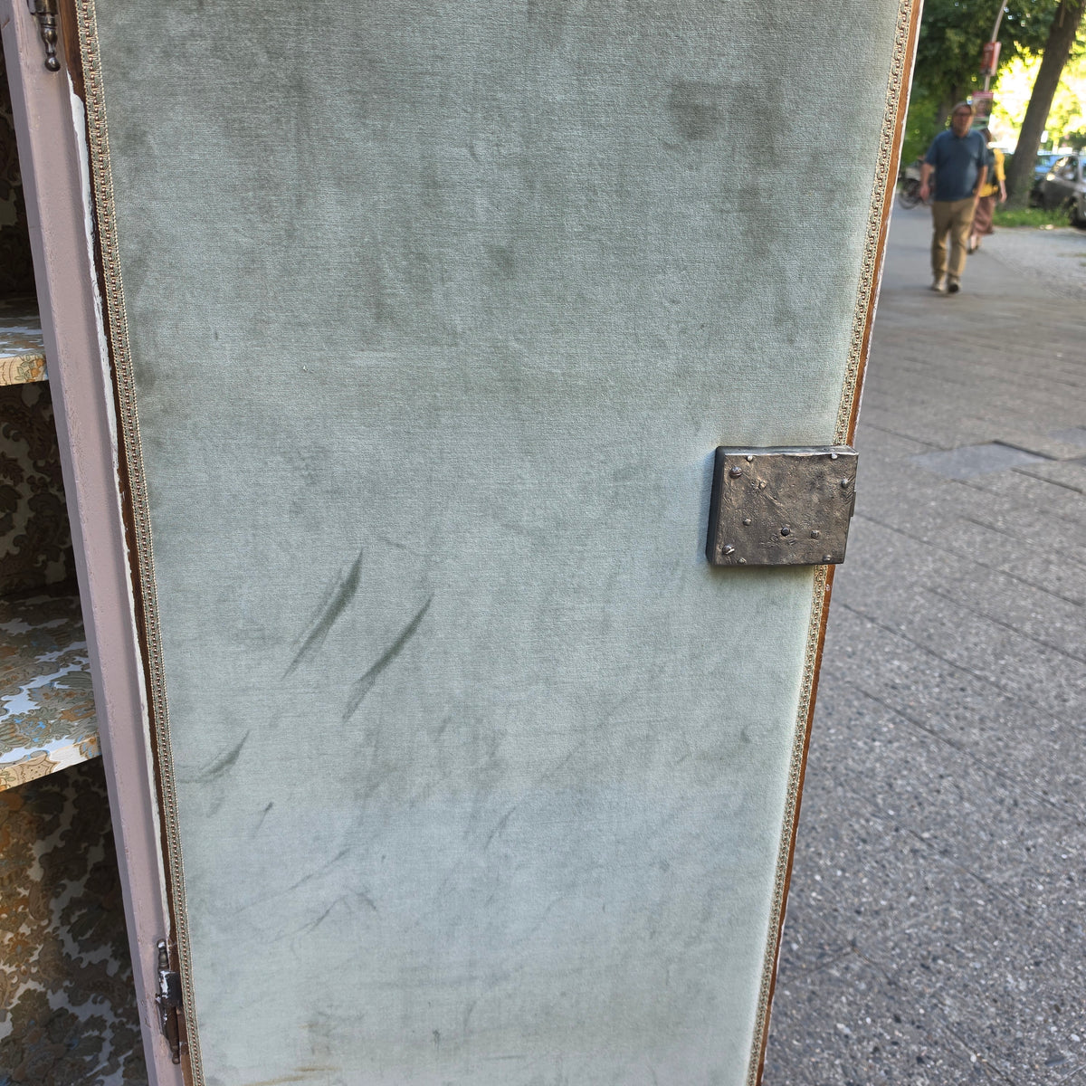 Reserviert! Solitär-Schrank - Bauernschrank - Graulila - von 1920