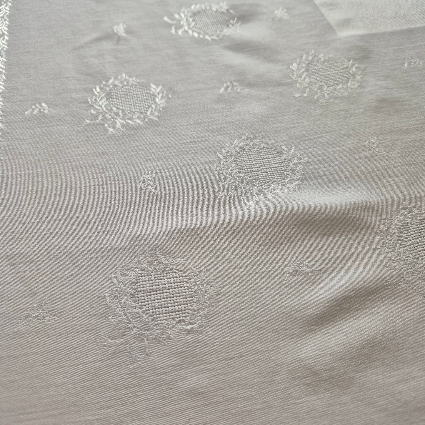 Vintage Tischdecke Damast weiß 105x150cm Art Jugendstil