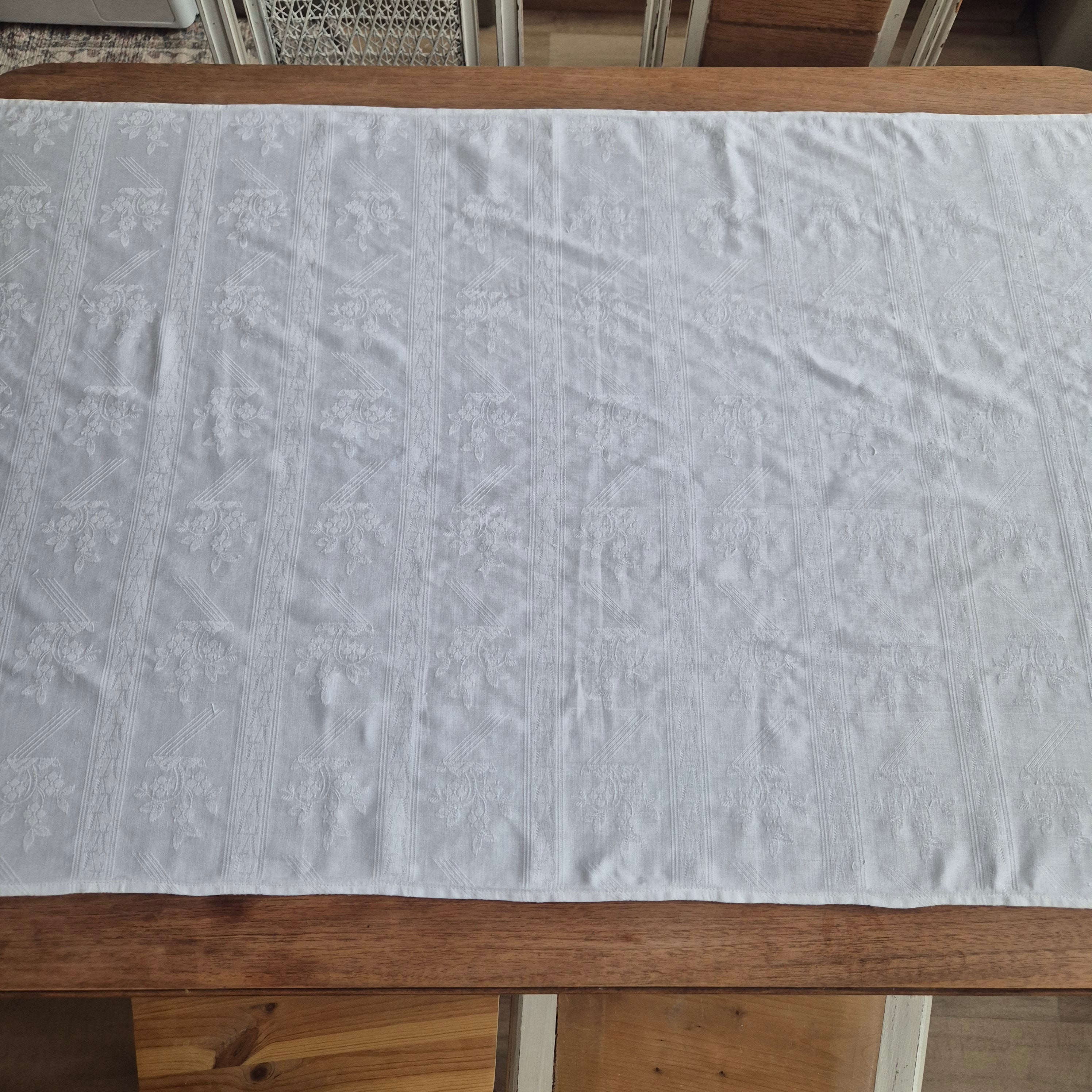 Vintage Tischdecke Tuch weiß 74x 130cm Damast weiß Baumwolle