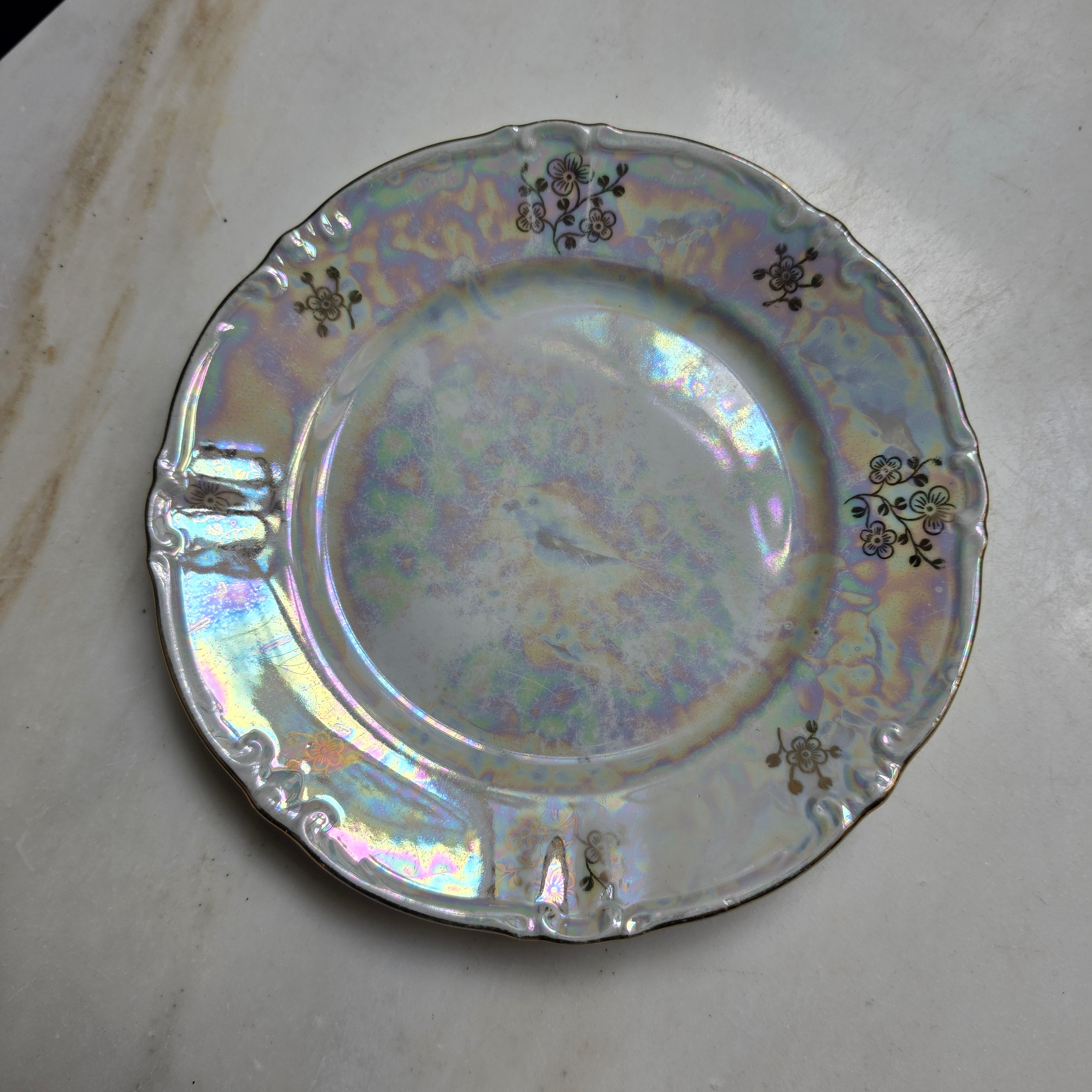 Vintage Kahla Porzellan Sammeltasse mit Lüsterglasur & Golddekor - 3-teiliges Gedeck Made in GDR