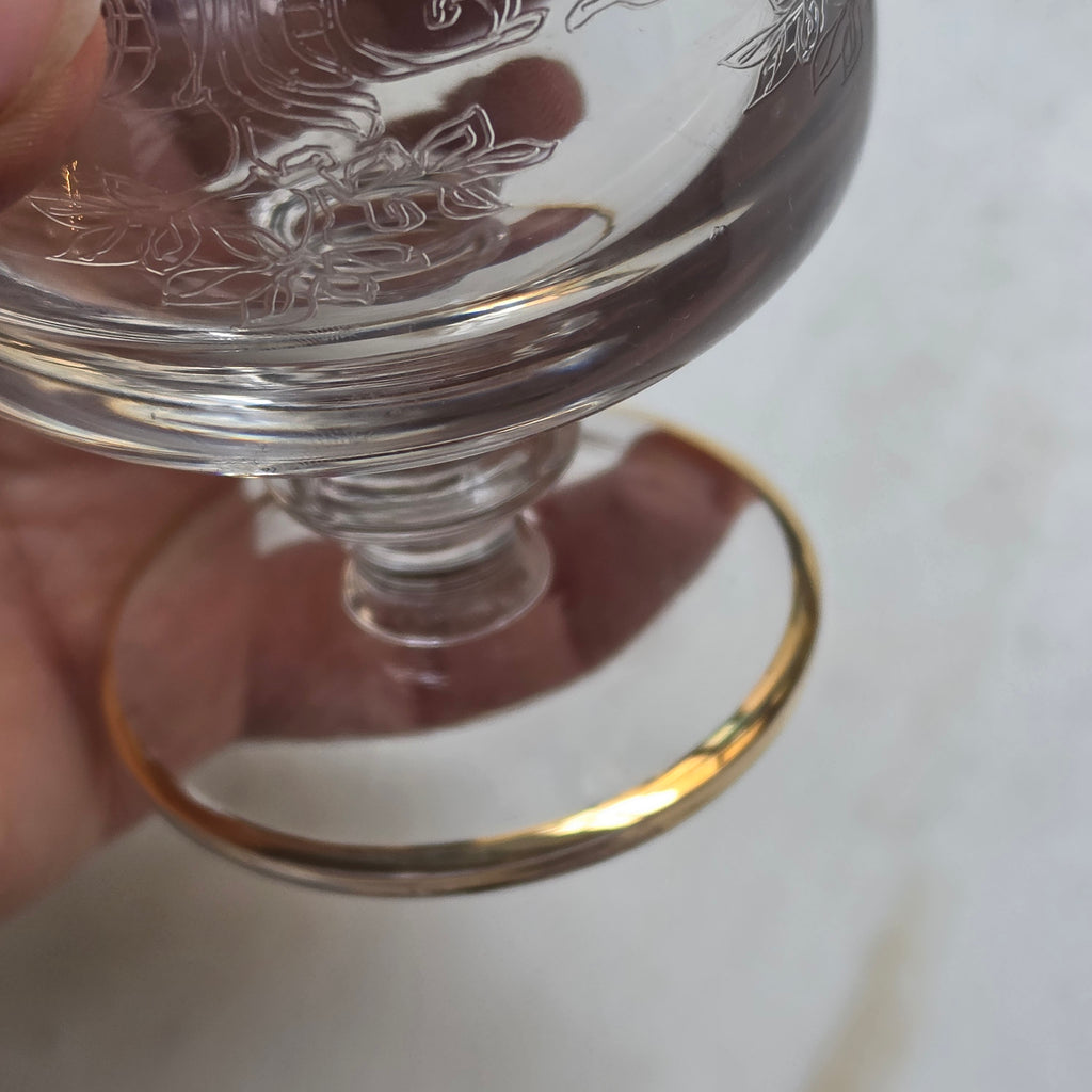 Vintage Cognacgläser / Schwenker mit Ätzdekor & Goldrand