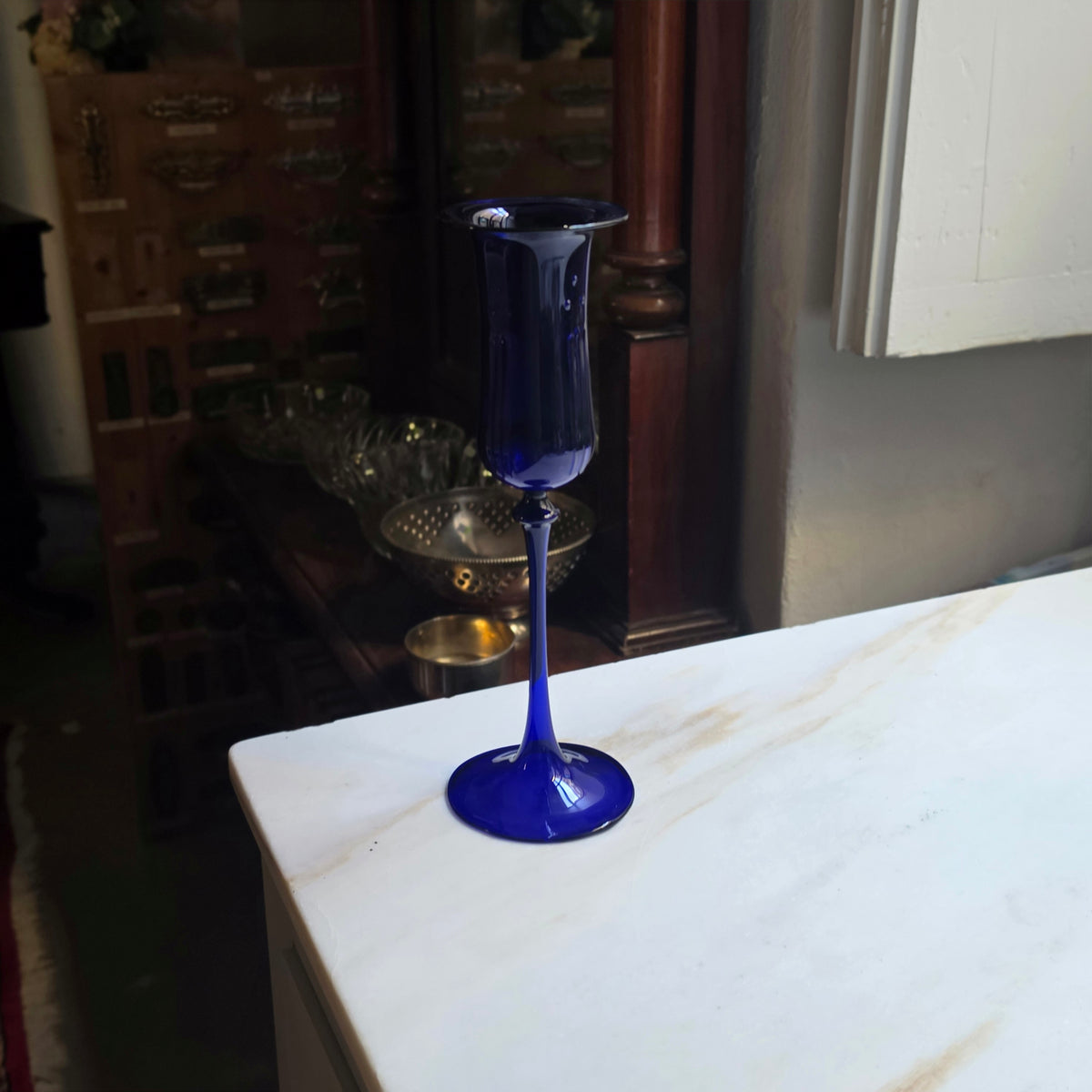 Vintage-Solitärvase - Stielglas in Kobaltblau