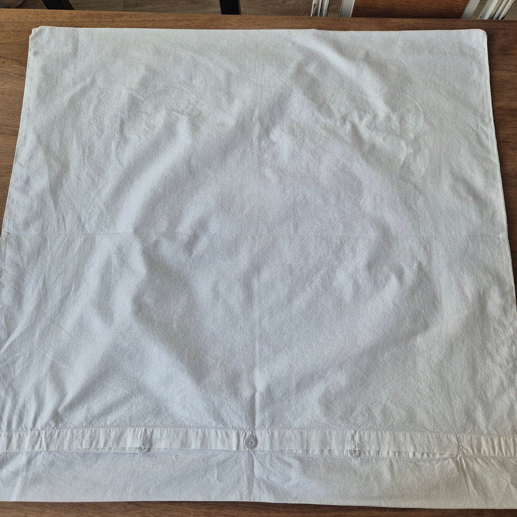 Antiker Kopfkissenbezug mit zarter Stickerei 75x75cm Baumwolle