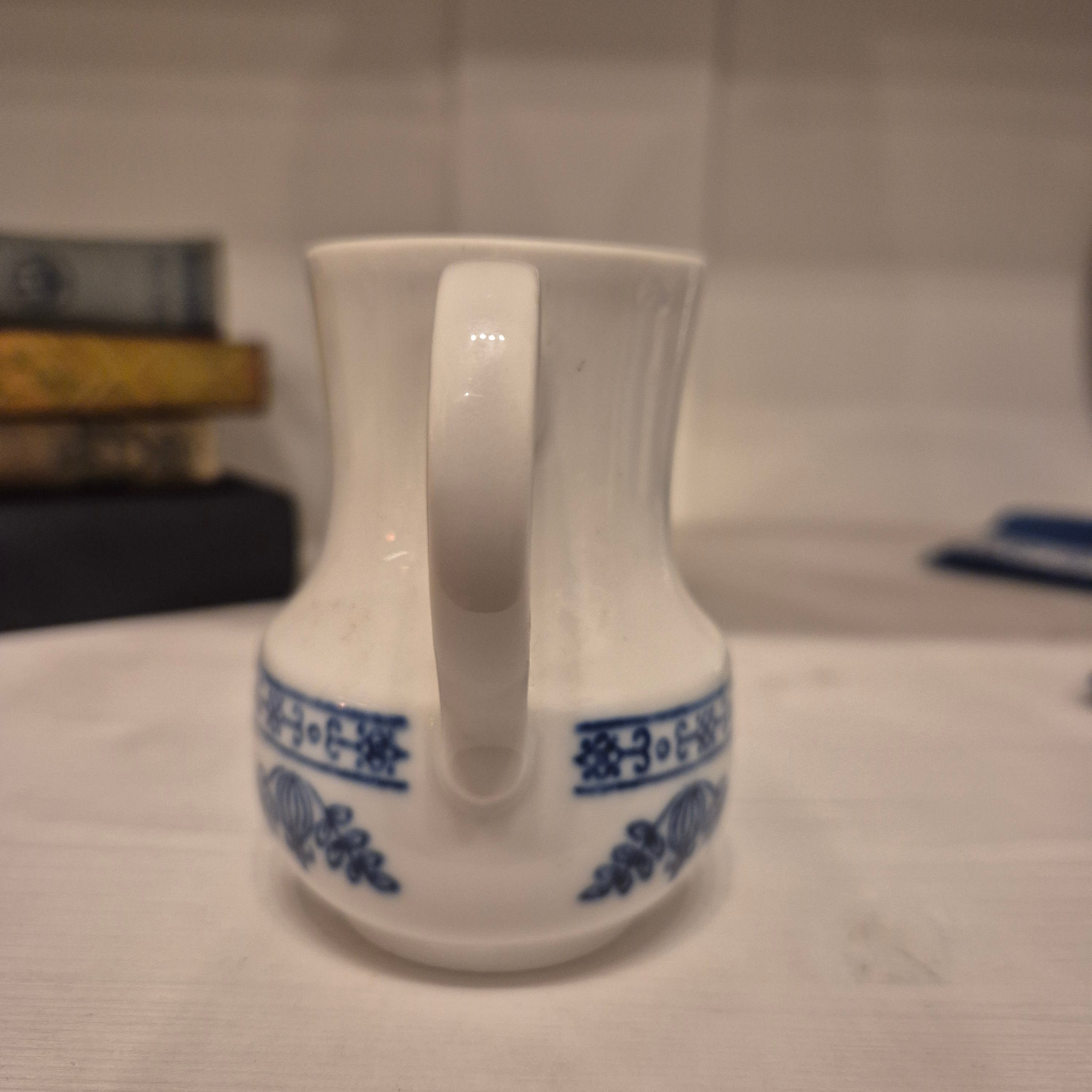 Vintage Milchkännchen blau weiß Kahla GDR Koboltunterglasur Zwiebelmuster