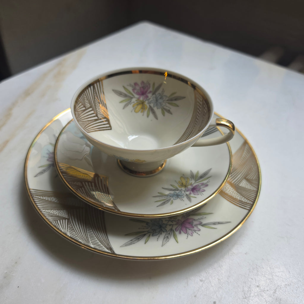 Vintage Winterling Marktleuthen Bavaria Sammeltasse (3-teilig) | Mid-Century Porzellan Gedeck mit Golddekor & Blütendesign