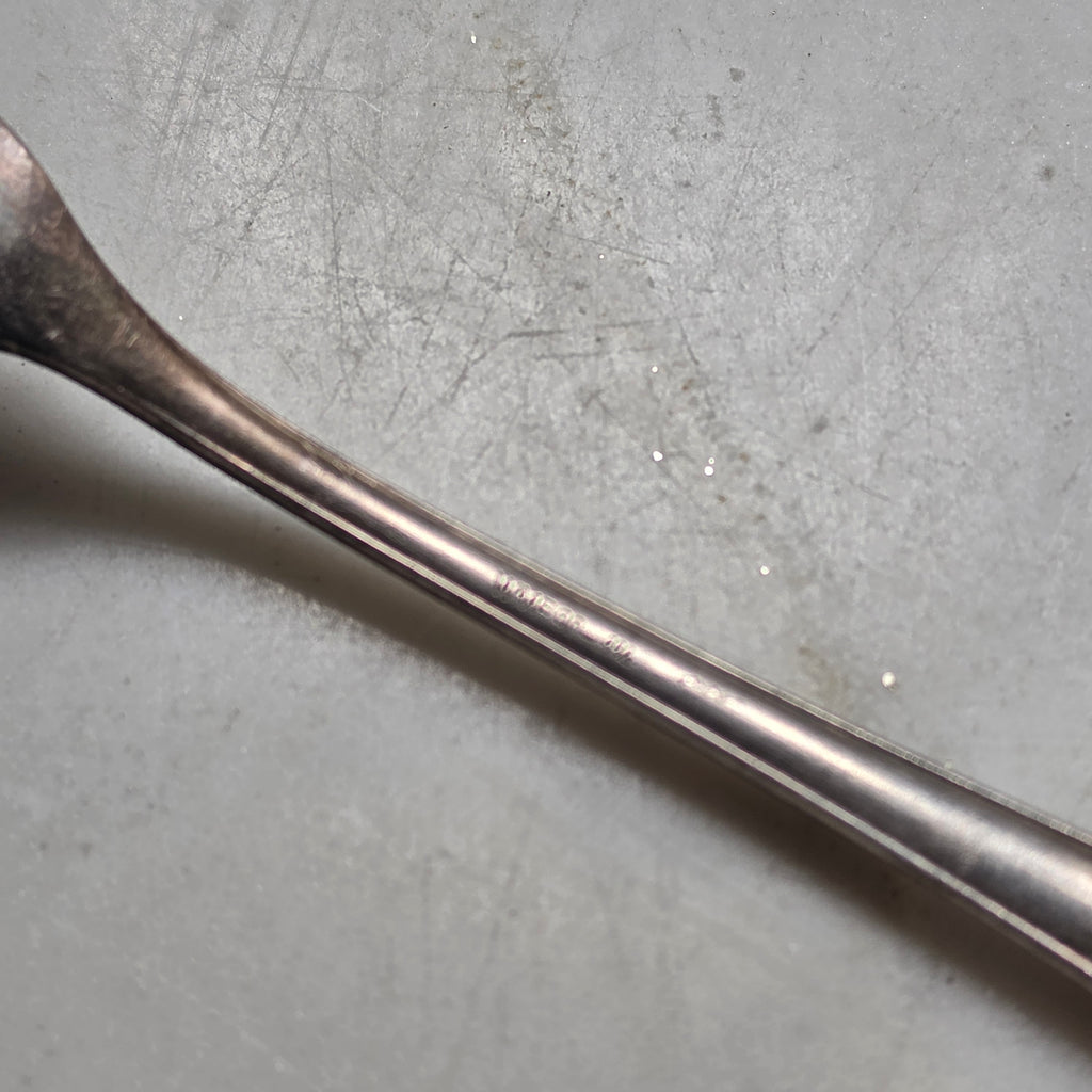 Vintage WMF Aufschnittgabel versilbert (WMF 90) – Klassische Serviergabel mit Patina