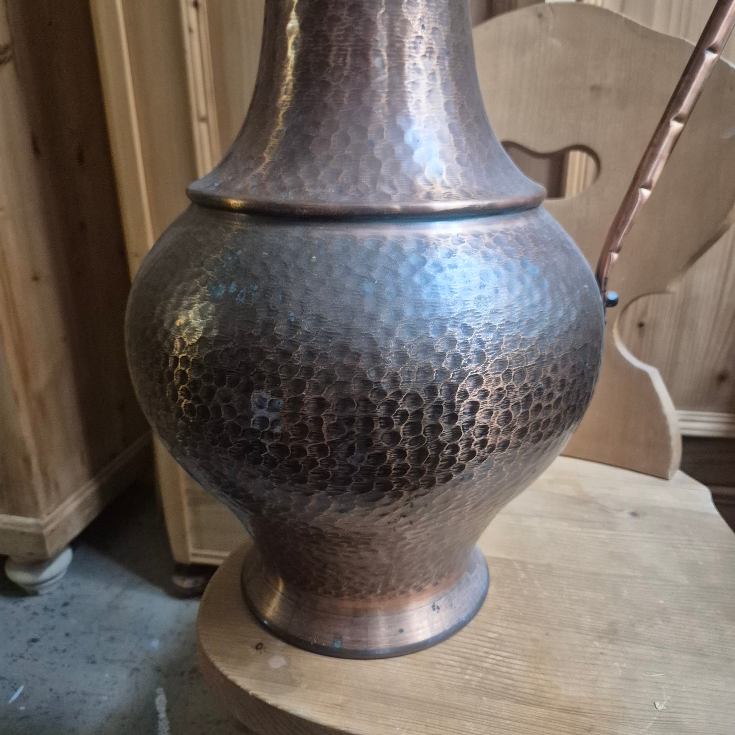 Große Vintage Kupferkanne Bodenvase