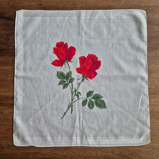 Vintage Stofftaschentuch weiß mit Rosen bedruckt Baumwolle 31x33cm