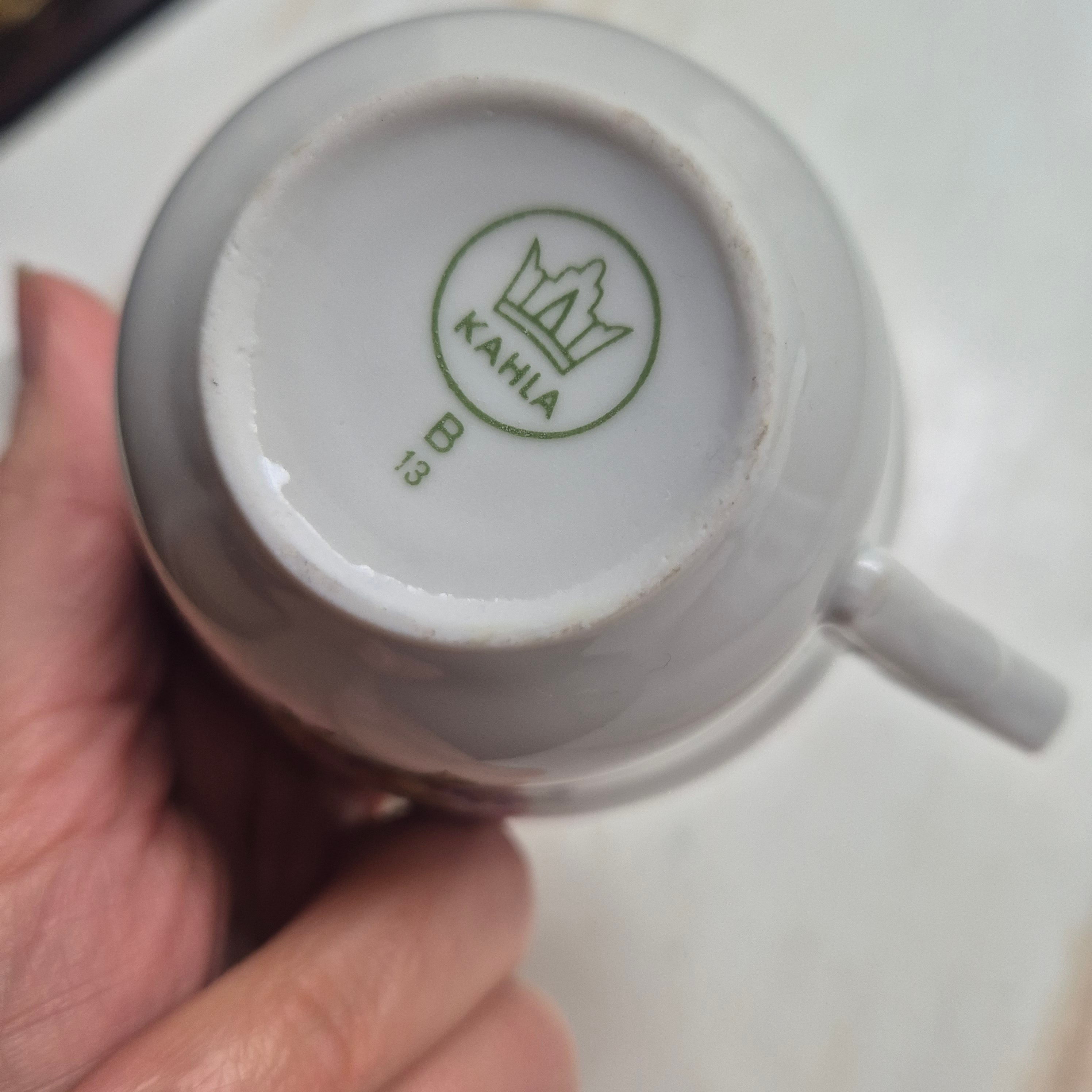 Vintage Kaffee- Teetasse von Kahla Blumendekor