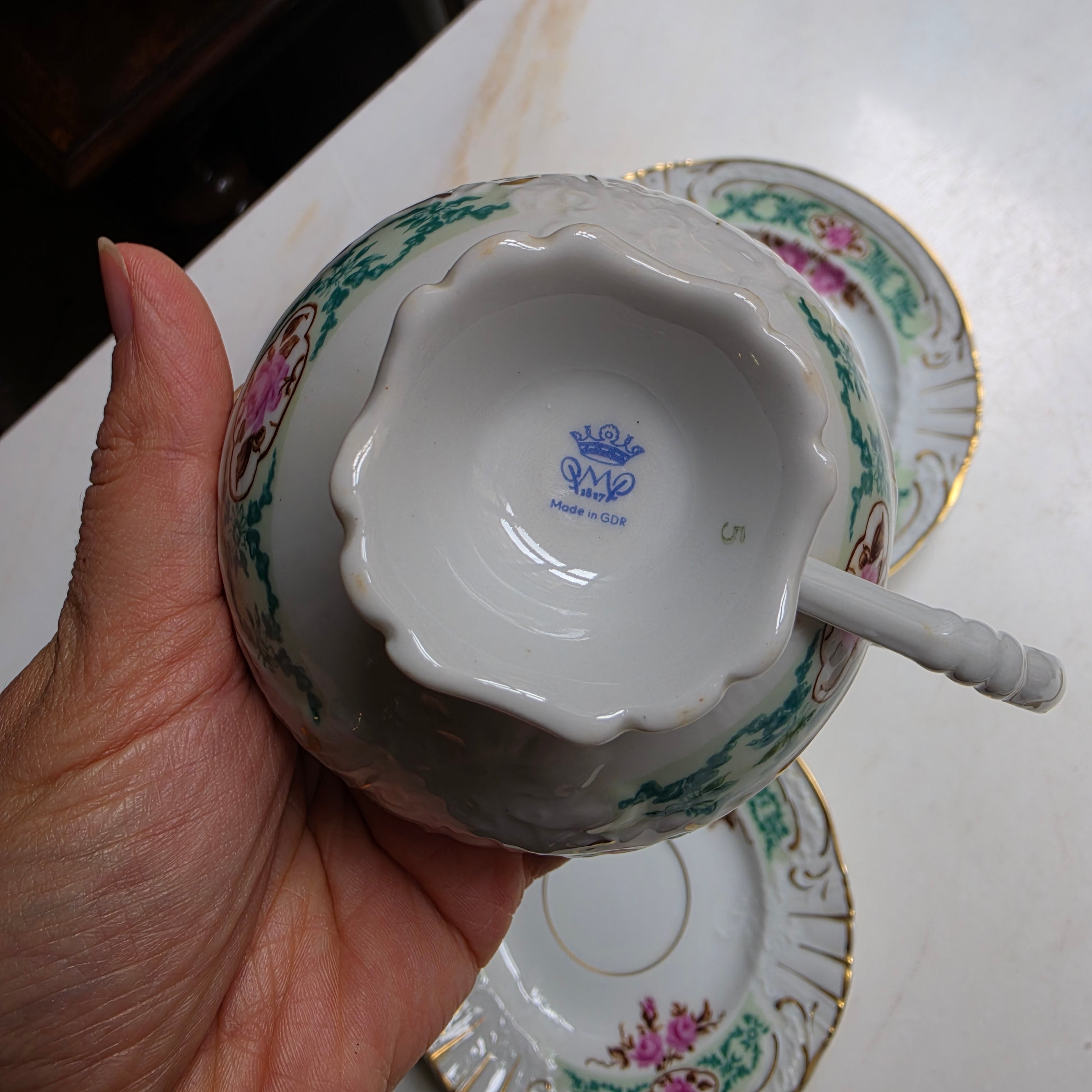 Antike Teetasse - Kaffeetasse - Sammeltasse - Handbemalt Made in GDR