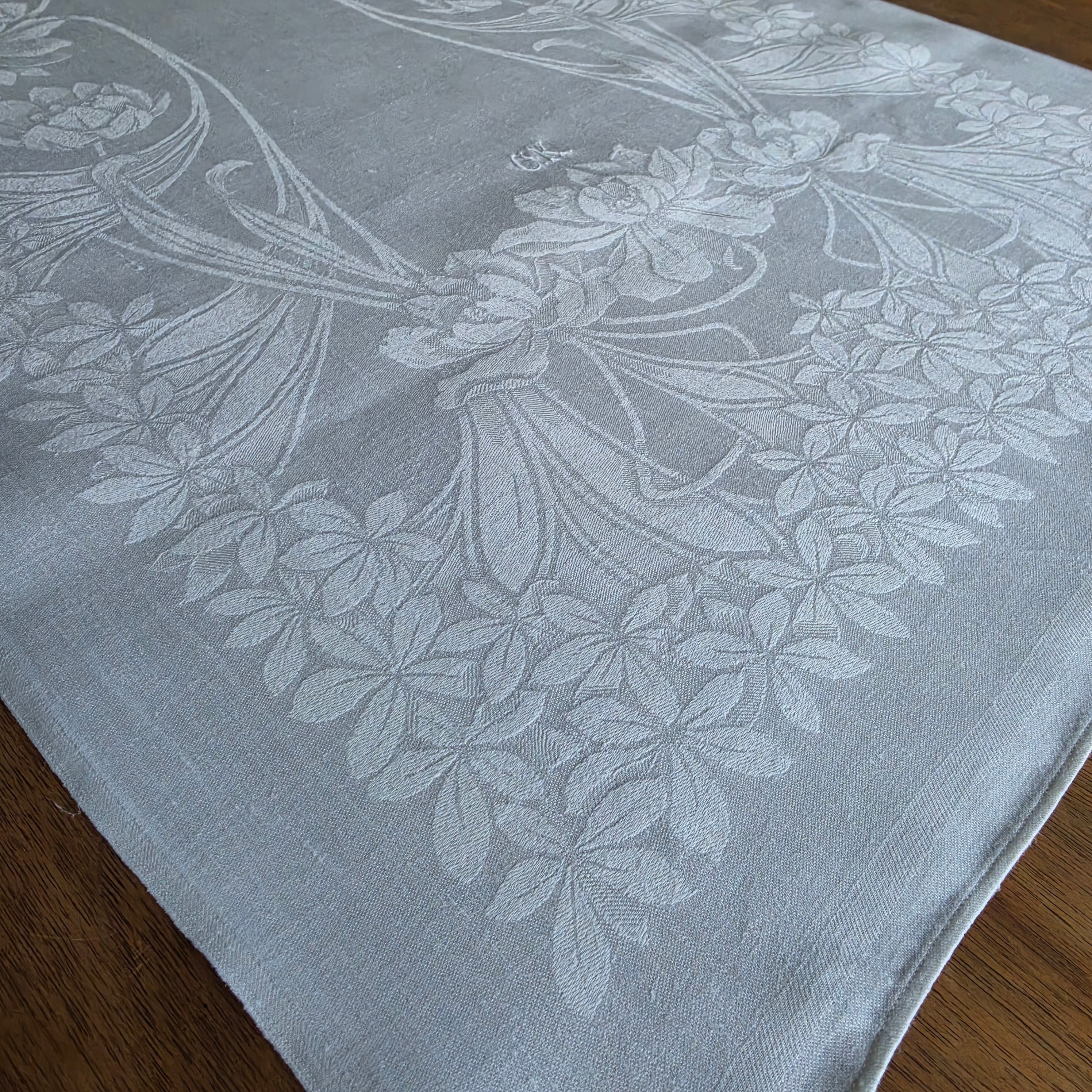 Antike Vintage Leinen-Serviette - Tischdecke mit Damast-Muster & Monogramm-Stickerei "CK" – Jugendstil / Art Nouveau - 63x57cm