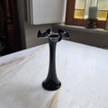 Vintage Solitär-Vase aus schwarzem Glas mit Wellenrand (Gefältelter Rand / Solifleur)