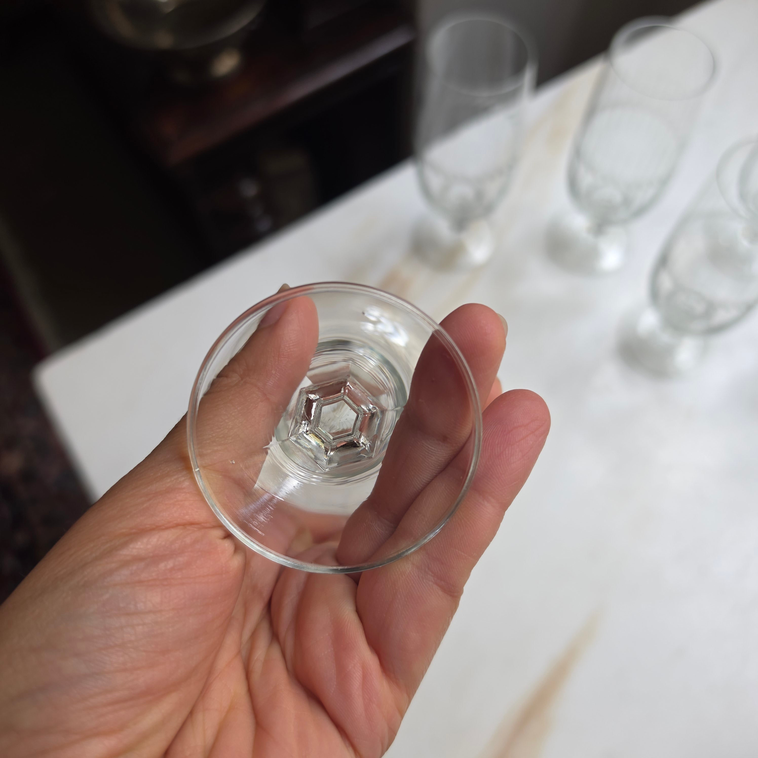 8x Vintage-Gläser mit elegantem Schliffmuster – Perfekt für Longdrinks, Wasser & Party's