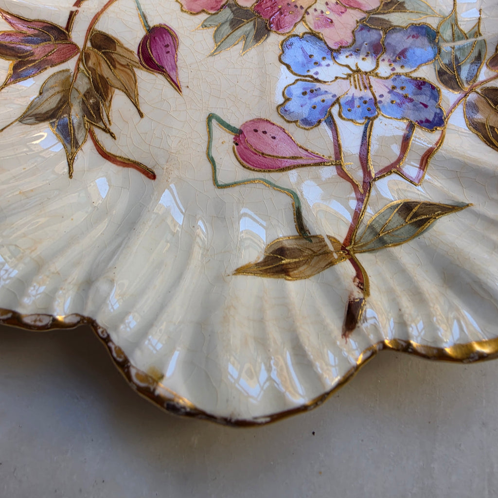 Antiker handbemalter Porzellanteller mit Blumenmalerei Goldrand um 1900