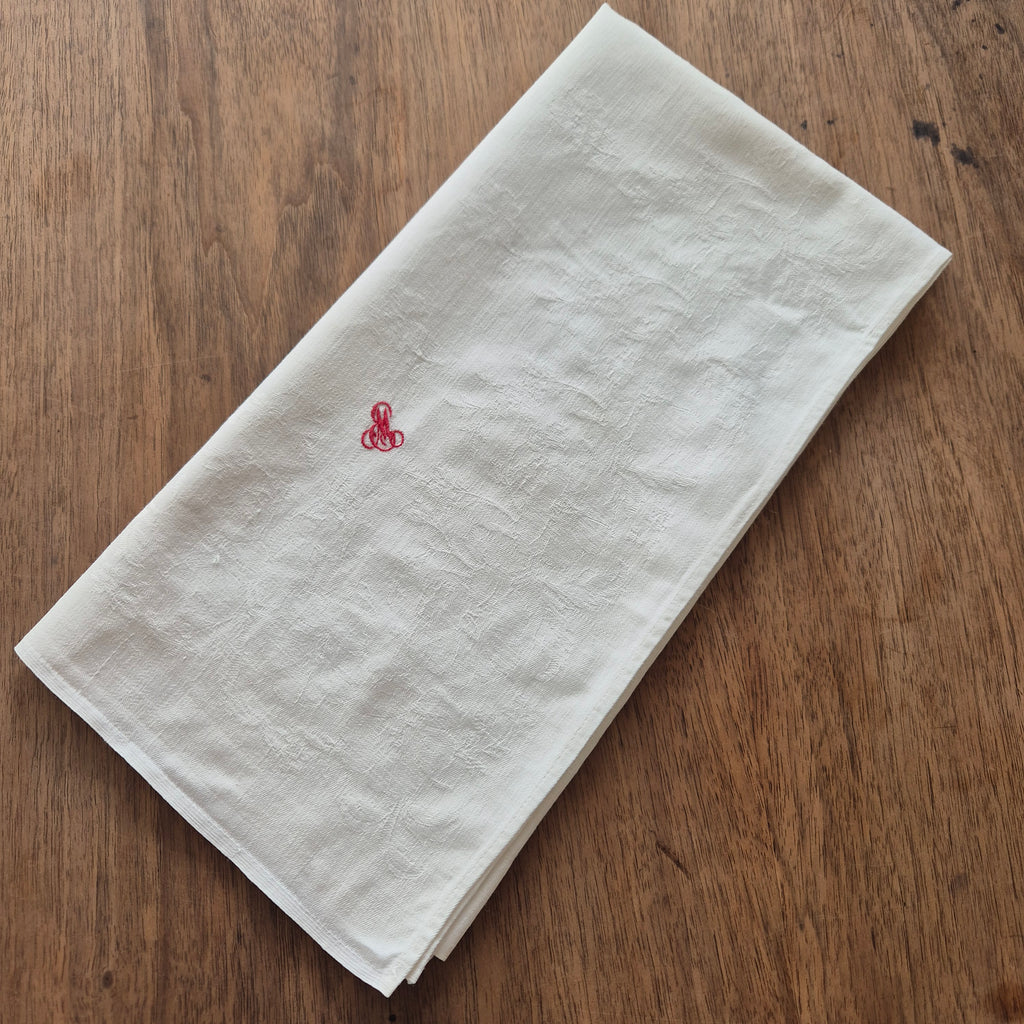 Antike Serviette / Mitteldecke weiß Damast Baumwolle 70x63cm Monogramm S.M