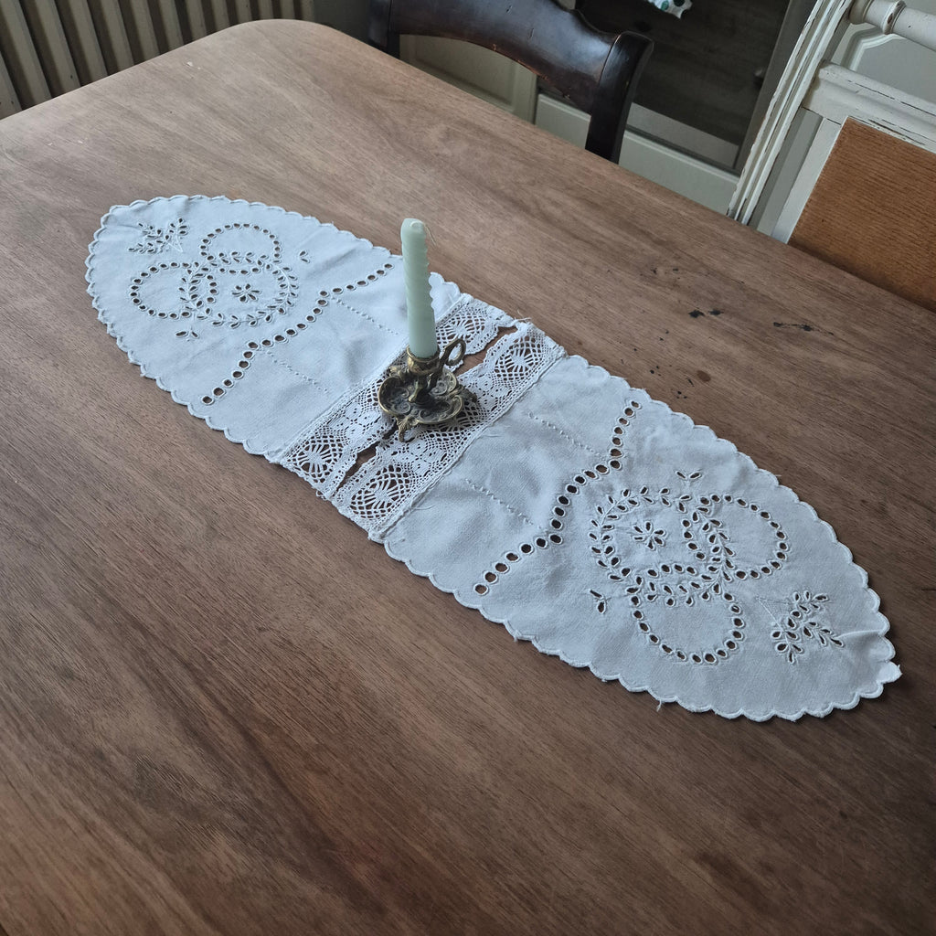 Antikes französisches kleines Deckchen Wimpel weiß Baumwolle 80x26cm