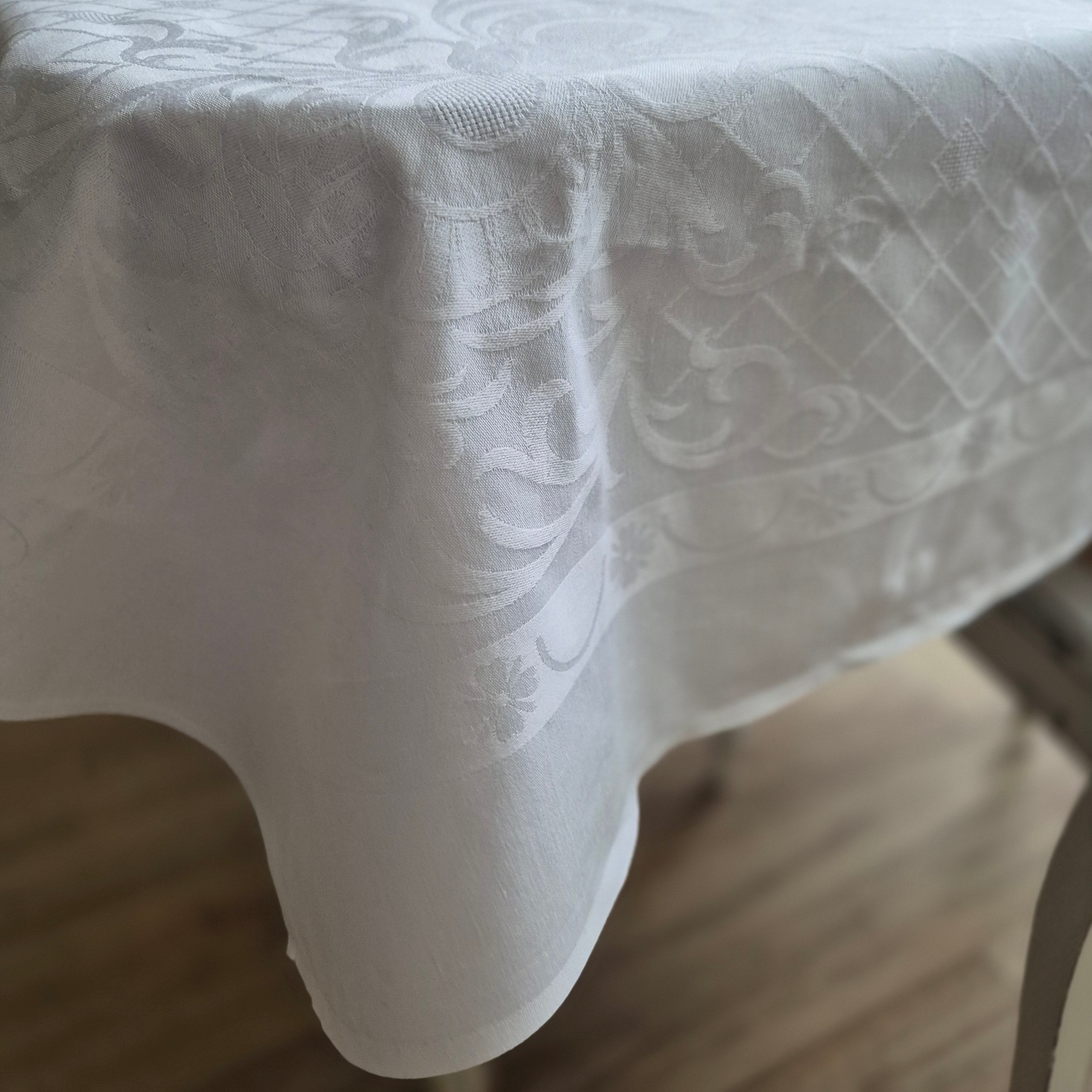 Vintage smail Tischdecke Damast weiß 155x130cm