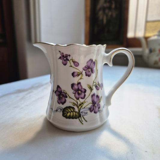 Antikes kleines Milchkännchen von Wumsiedel Bavaria Porzellan Germany