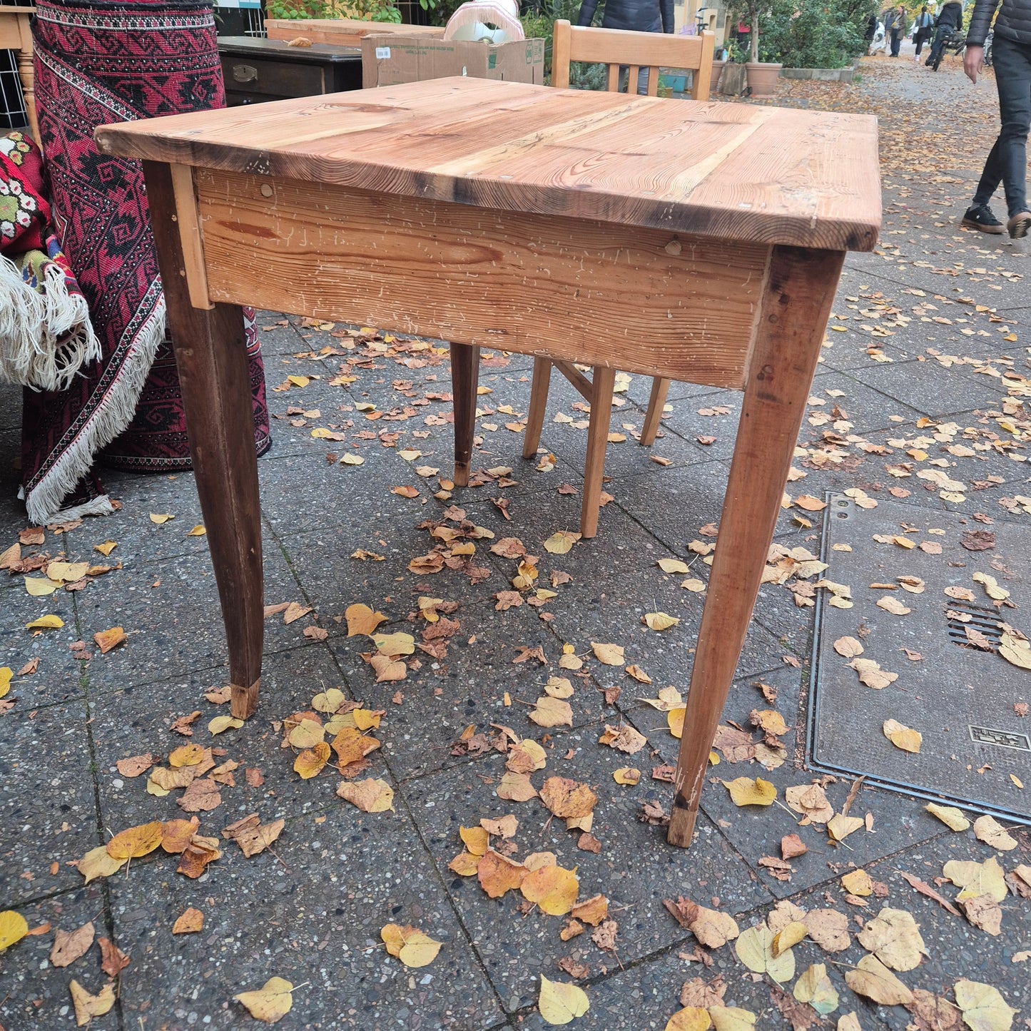 Antiker Biedermeier Tisch von 1860 mit Schublade 74x95cm Vollholz
