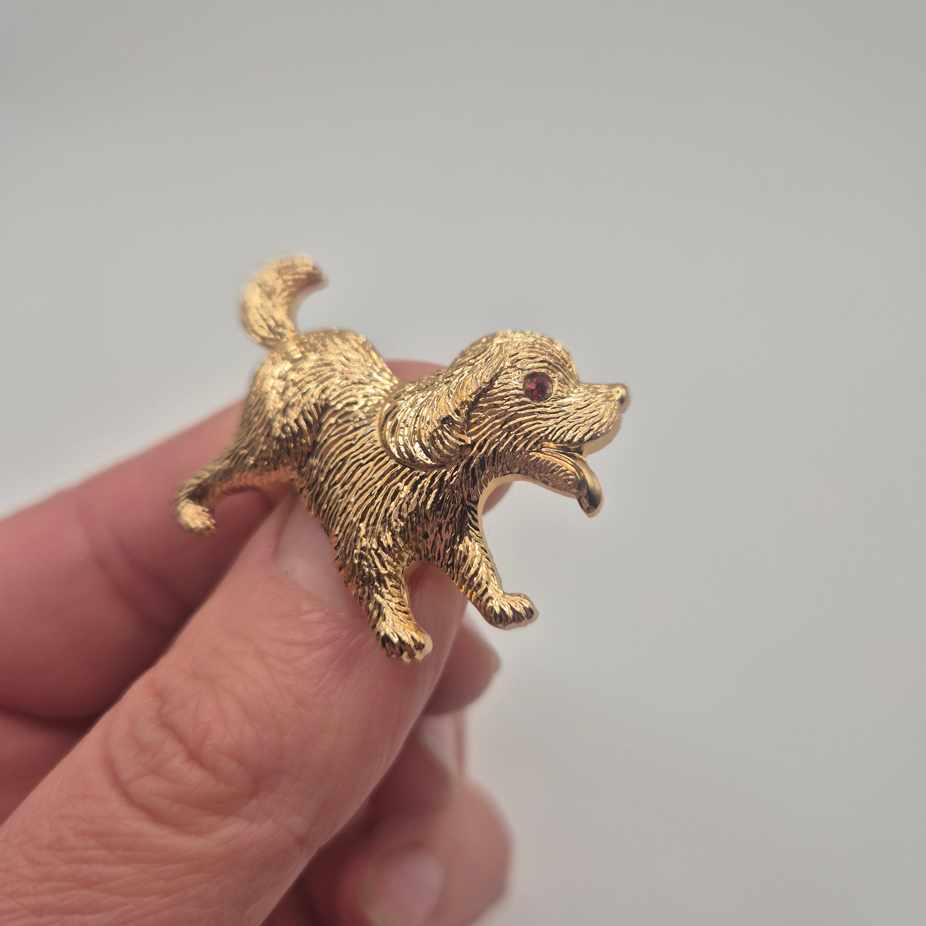 Goldige Vintage Hundebrosche – Verspielter Dackel/Welpe mit funkelndem Auge
