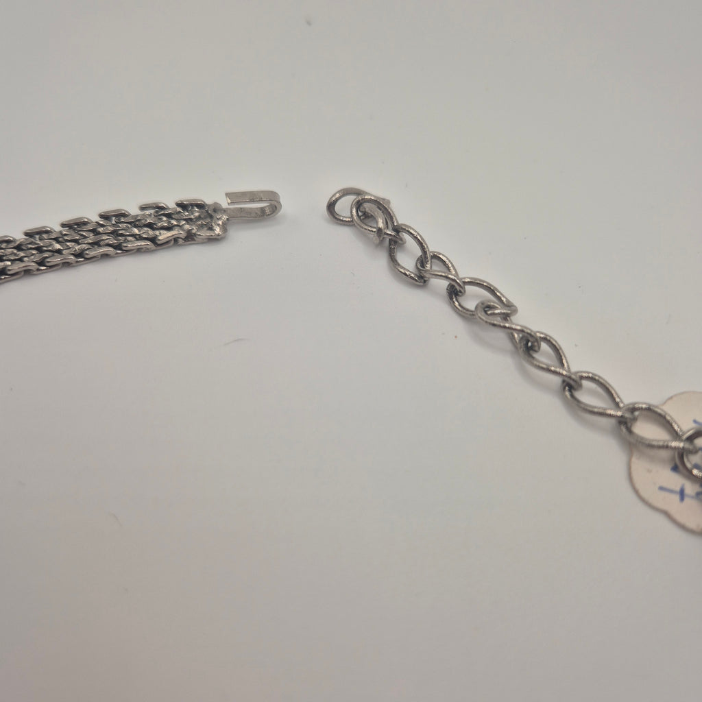Statement Vintage-Collier – Altsilber-Optik mit dunkler Perle