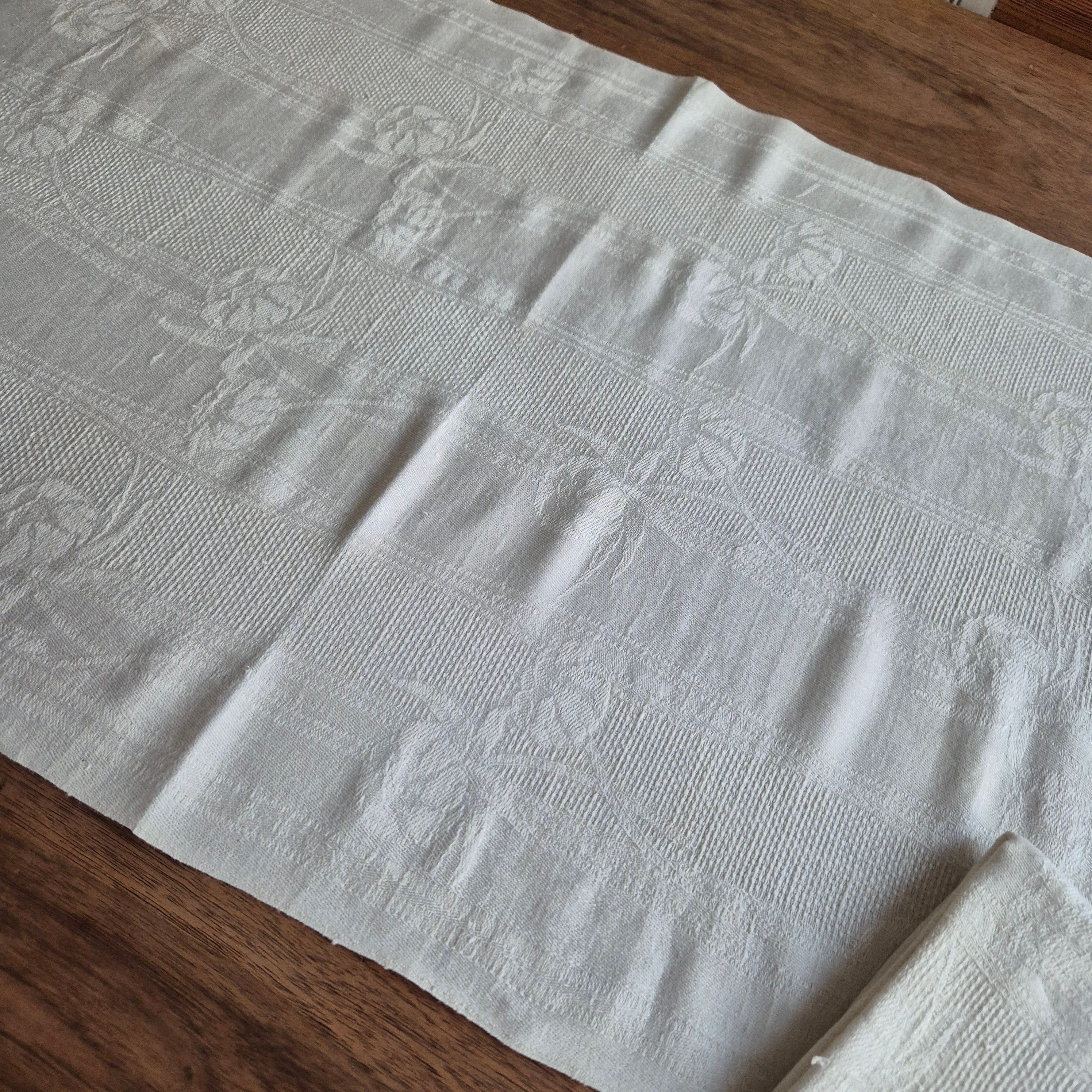 2x Antike Jugendstil Küchen-& Geschirrtücher mit Monogramm M.B. cremeweiß
