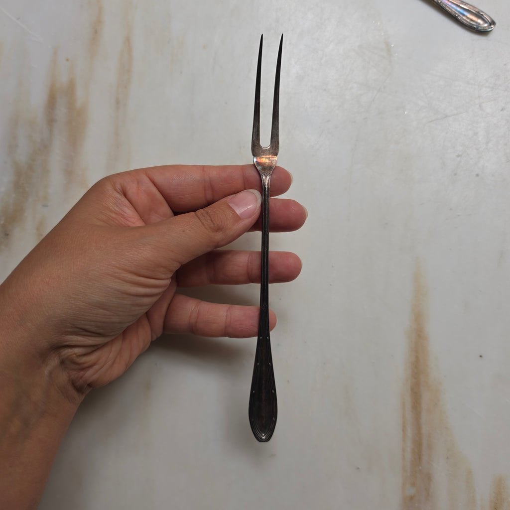 Antikes 2er-Set Aufschnittgabeln - Zitronengabeln – Versilbert mit feiner Patina