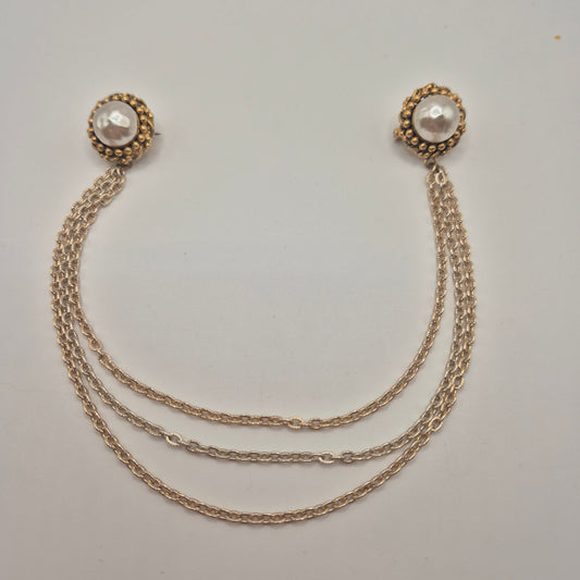 Elegante Vintage Kettenbrosche – Zeitloser Perlen-Chic für jeden Anlass