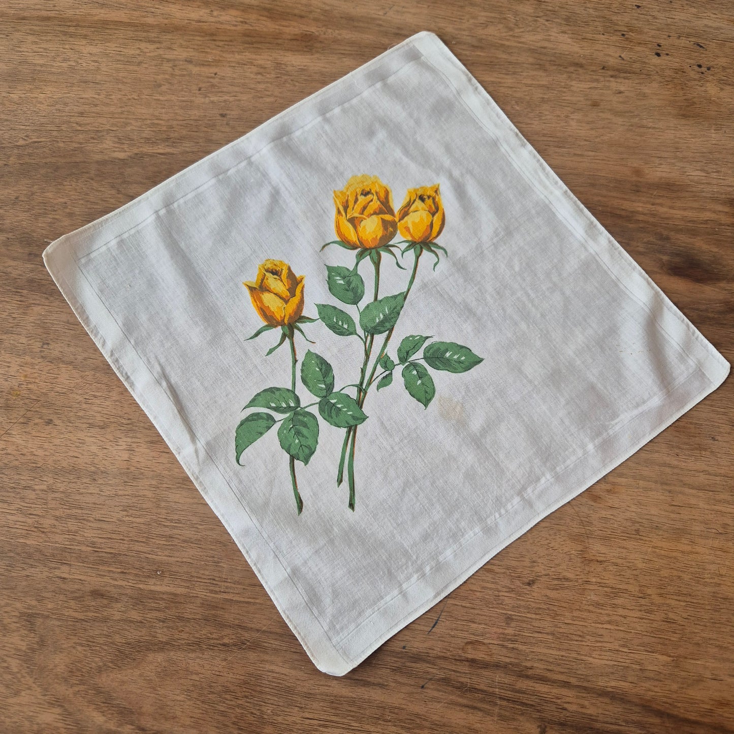 Vintage Stofftaschentuch weiß bedruckt mit Rose Baumwolle 32x34cm
